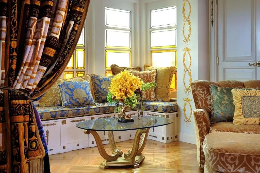 Premier Suite in The Villa Casa Casuarina