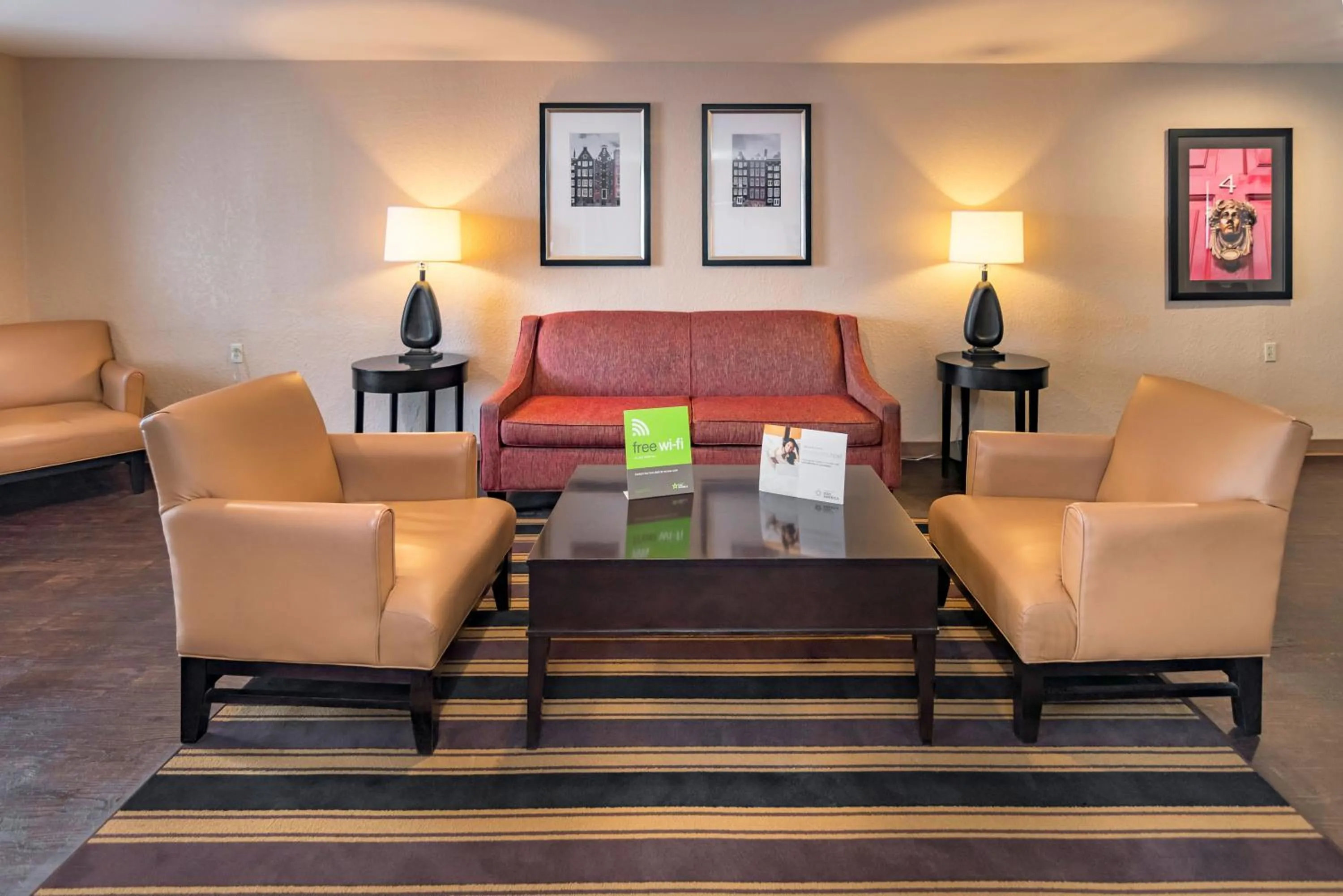 Lobby or reception in Extended Stay America Suites - Tulsa - Midtown