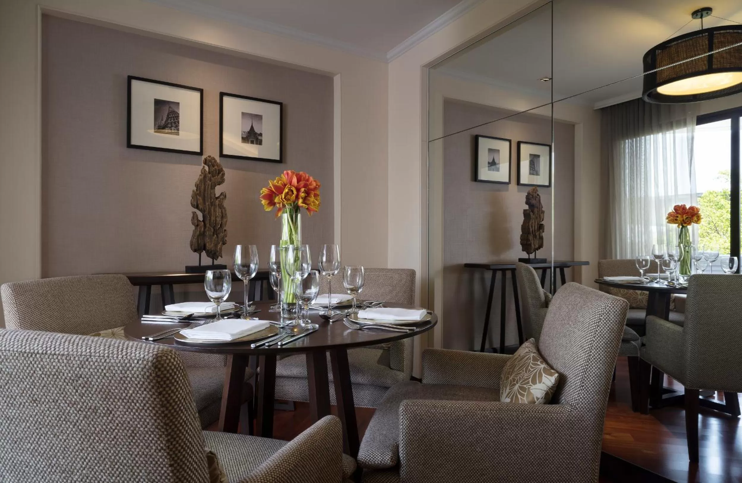 Dining area in Anantara Riverside Bangkok Resort