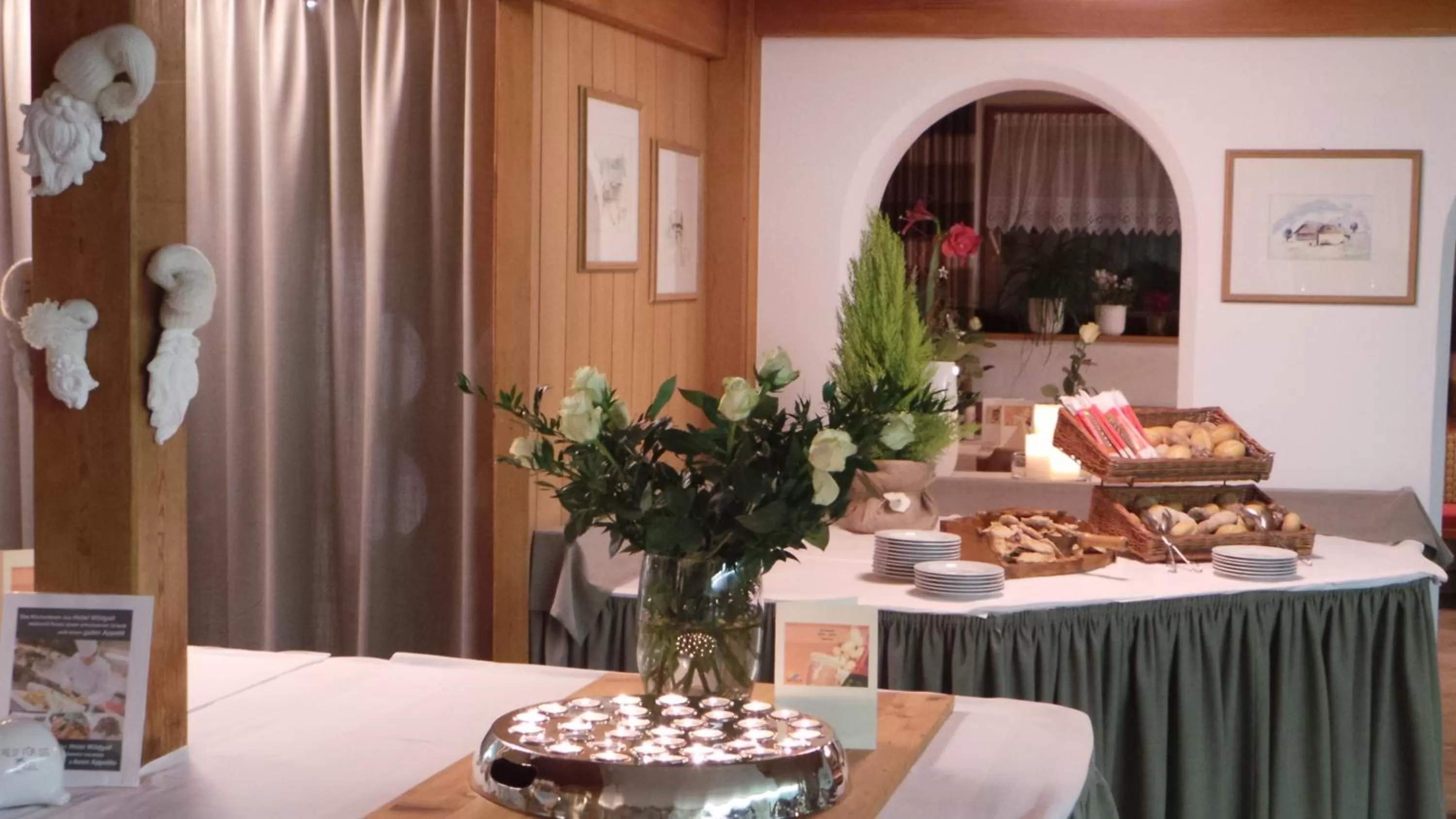 Restaurant/places to eat in Sport Hotel Wildgall