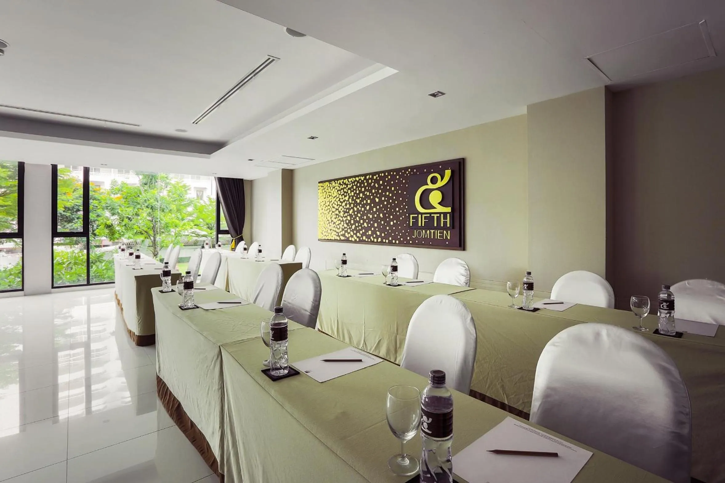 Day in Fifth Pattaya Jomtien By Shiwalai Int