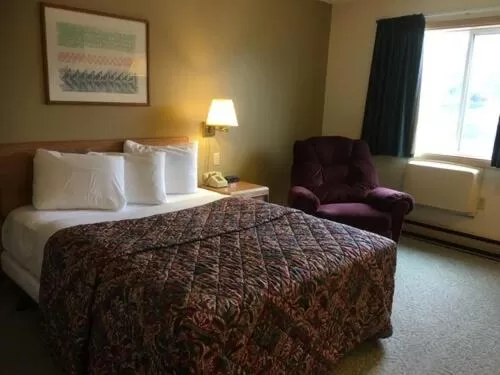 Bed in Value Host Marquette