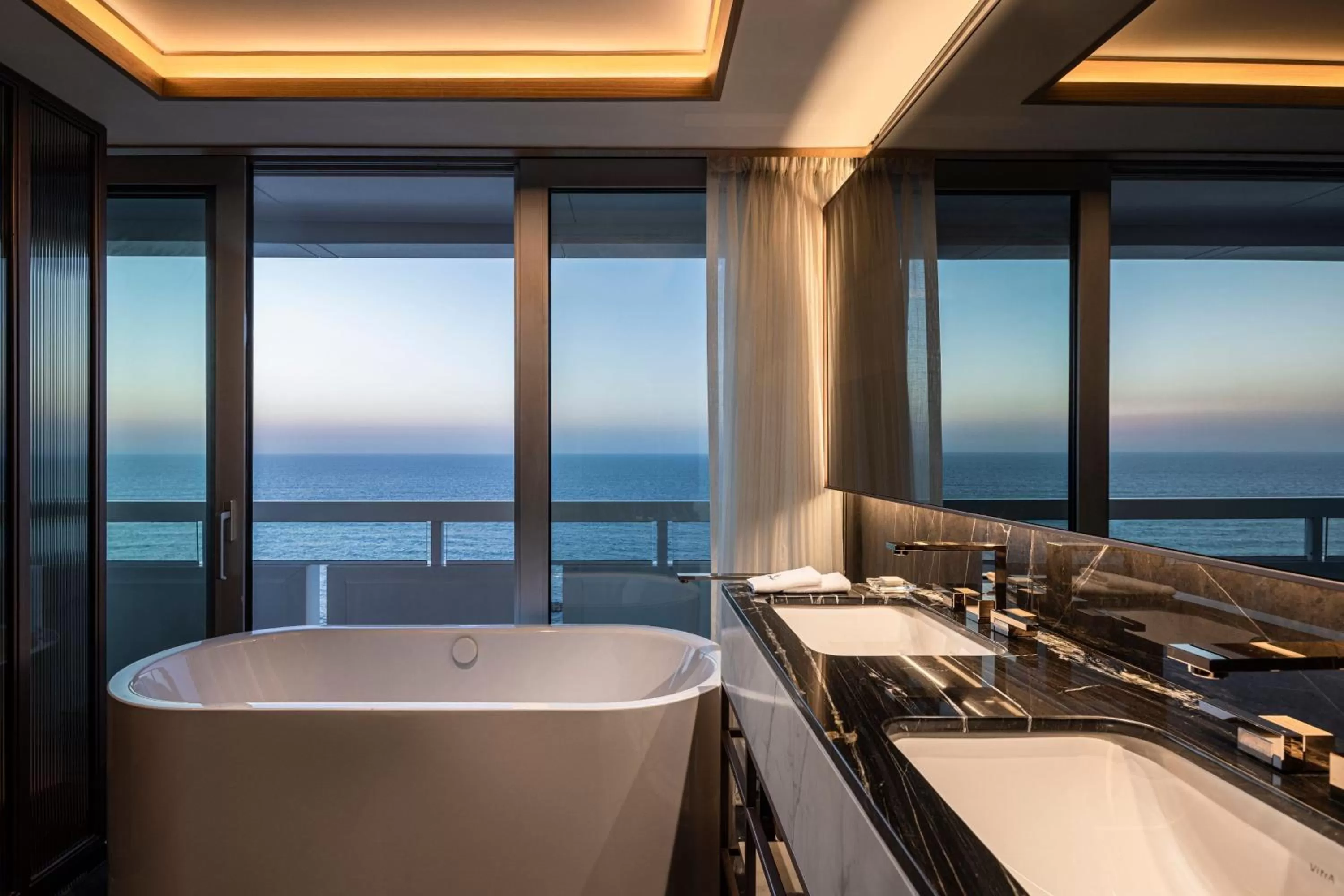 Bedroom in Sheraton Grand Tel Aviv