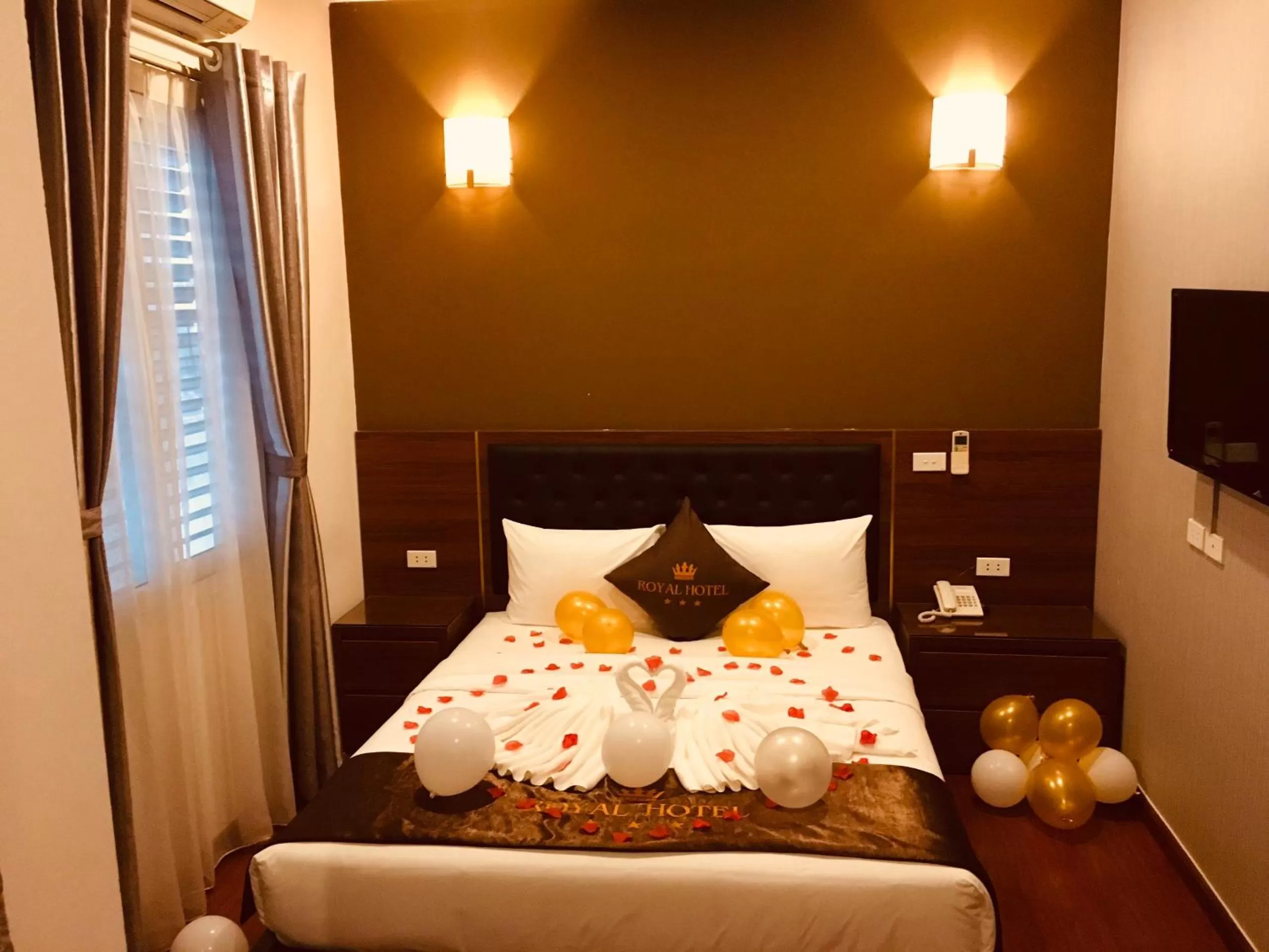 Bedroom in Royal Hotel