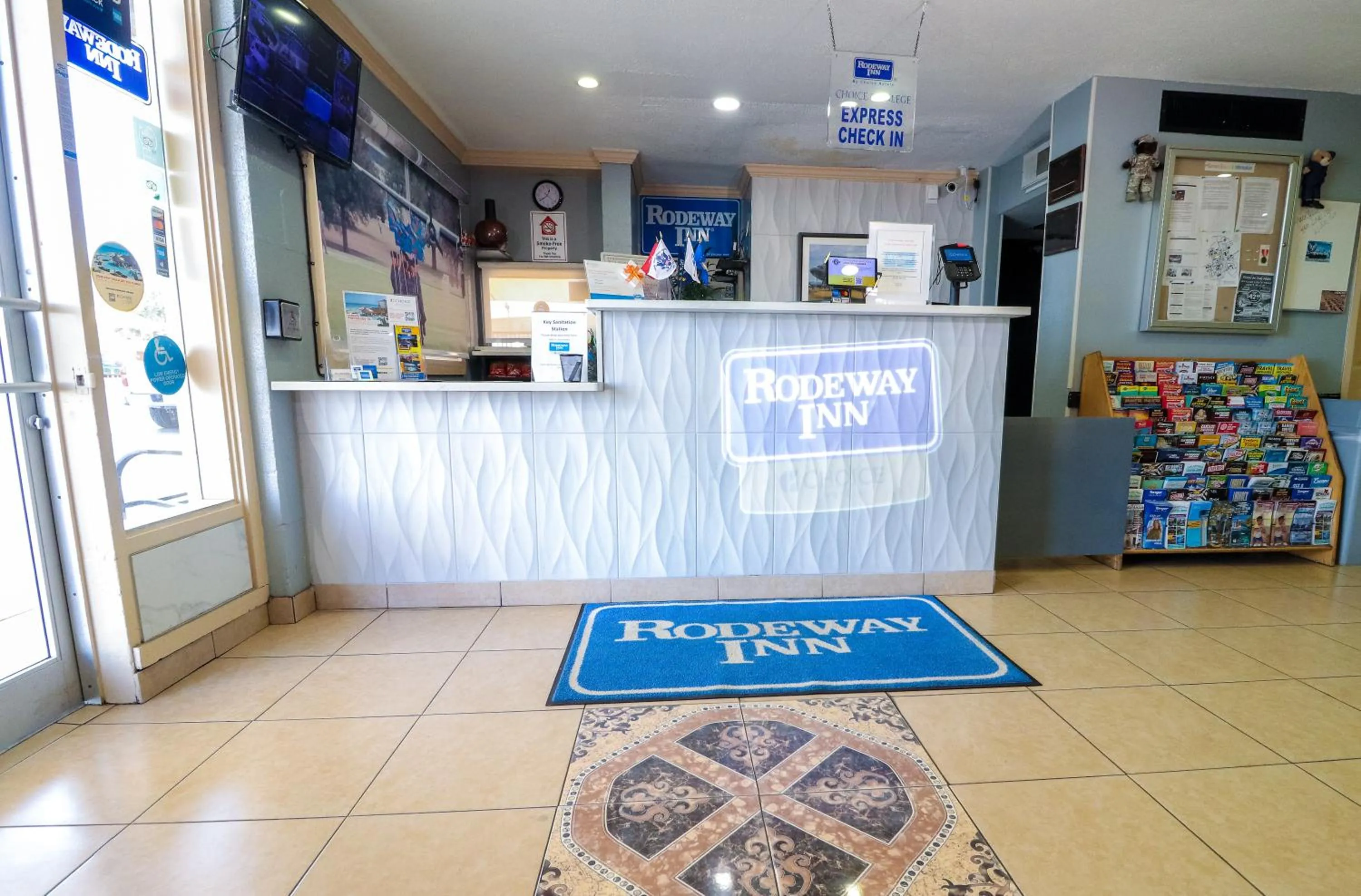 Property logo or sign in Rodeway Inn San Antonio Lackland AFB - SeaWorld