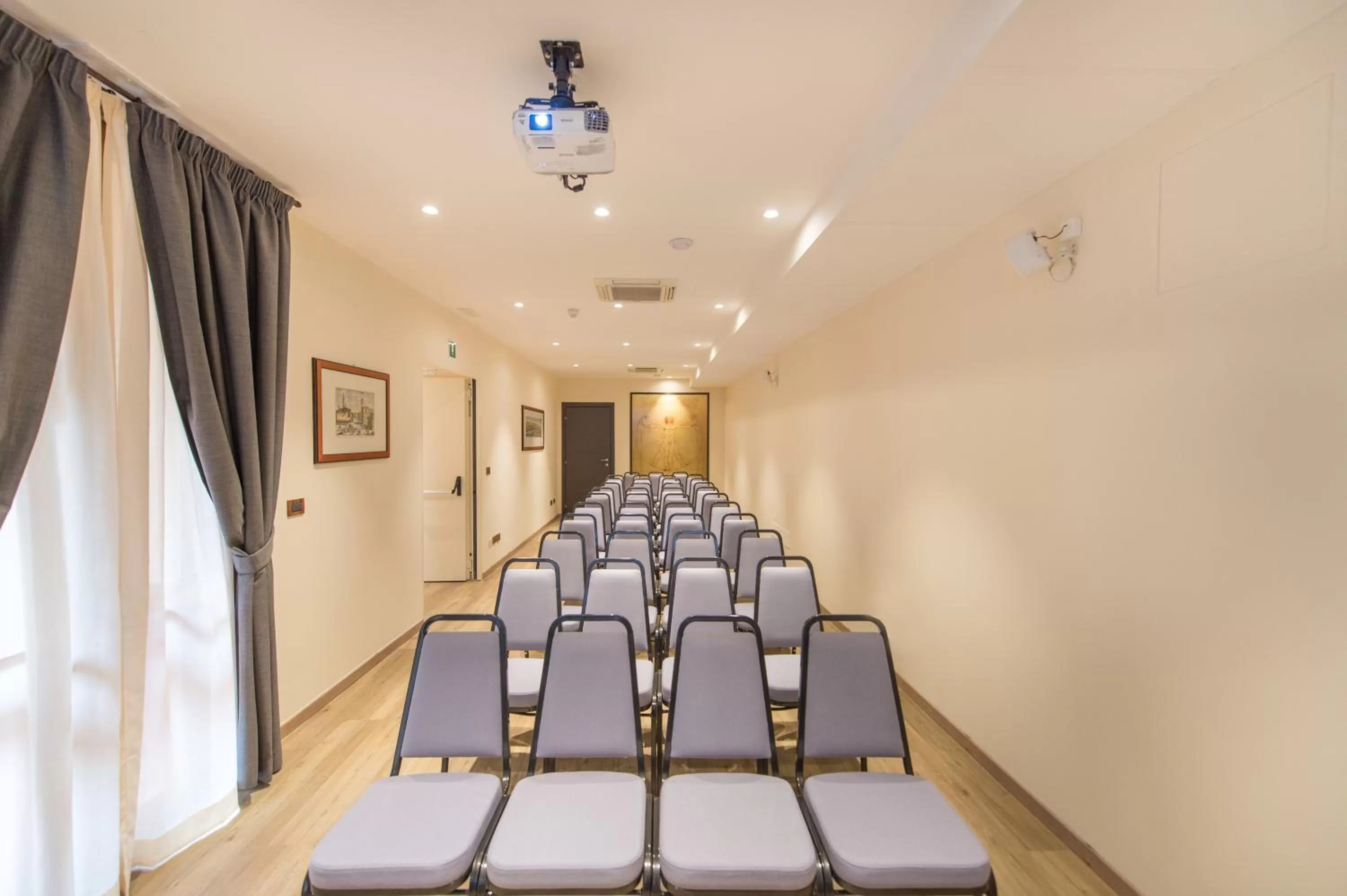 Meeting/conference room in Diana Park Hotel