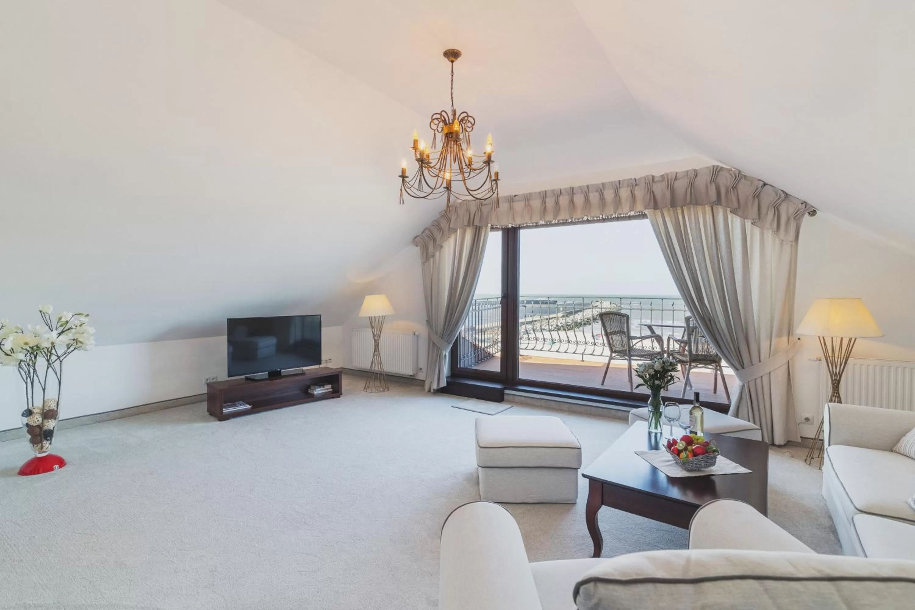 TV and multimedia in COLUMBUS Apartamenty Ustka - Limanowskiego 1