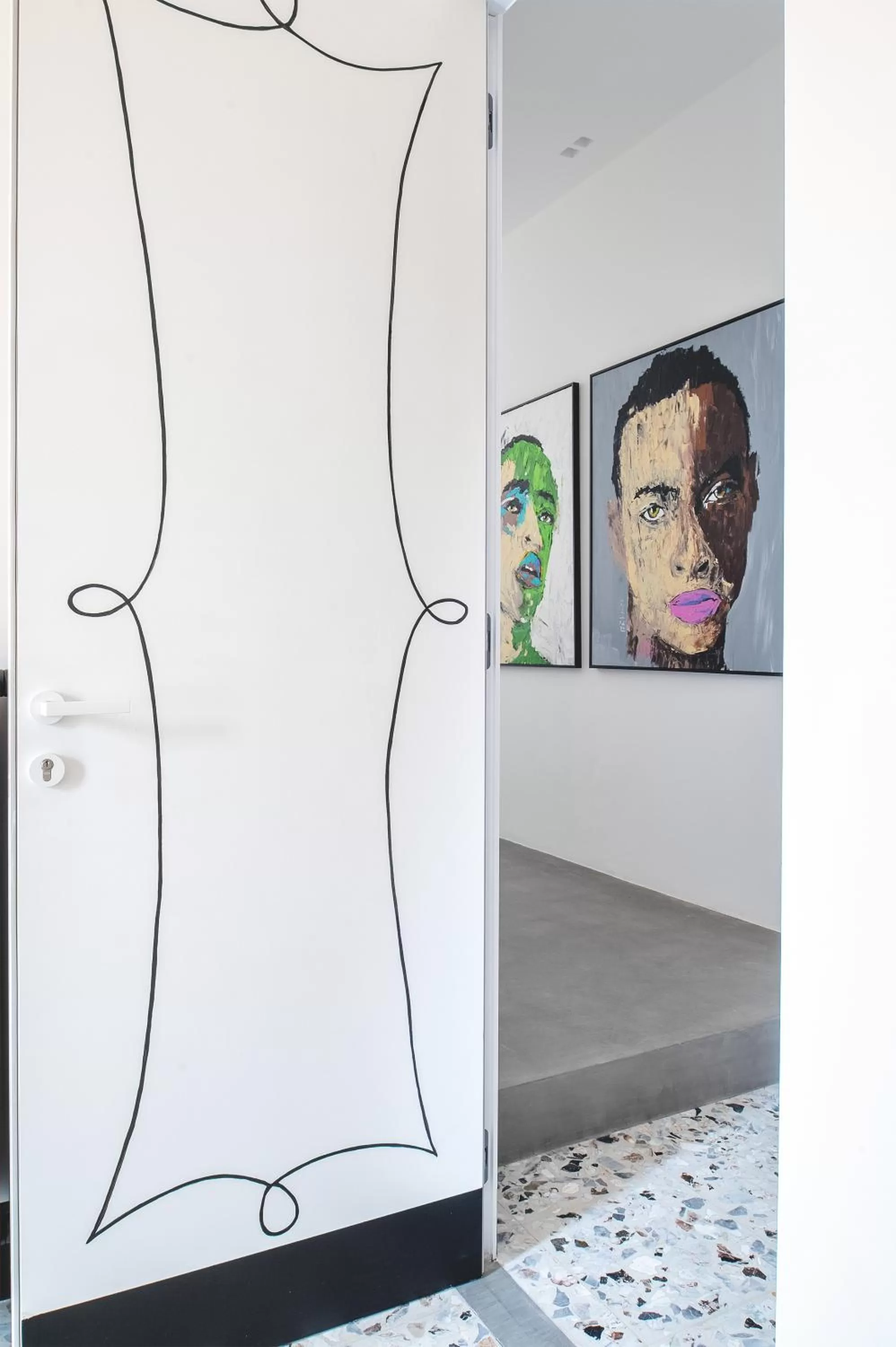 Decorative detail in Ortigia's gate