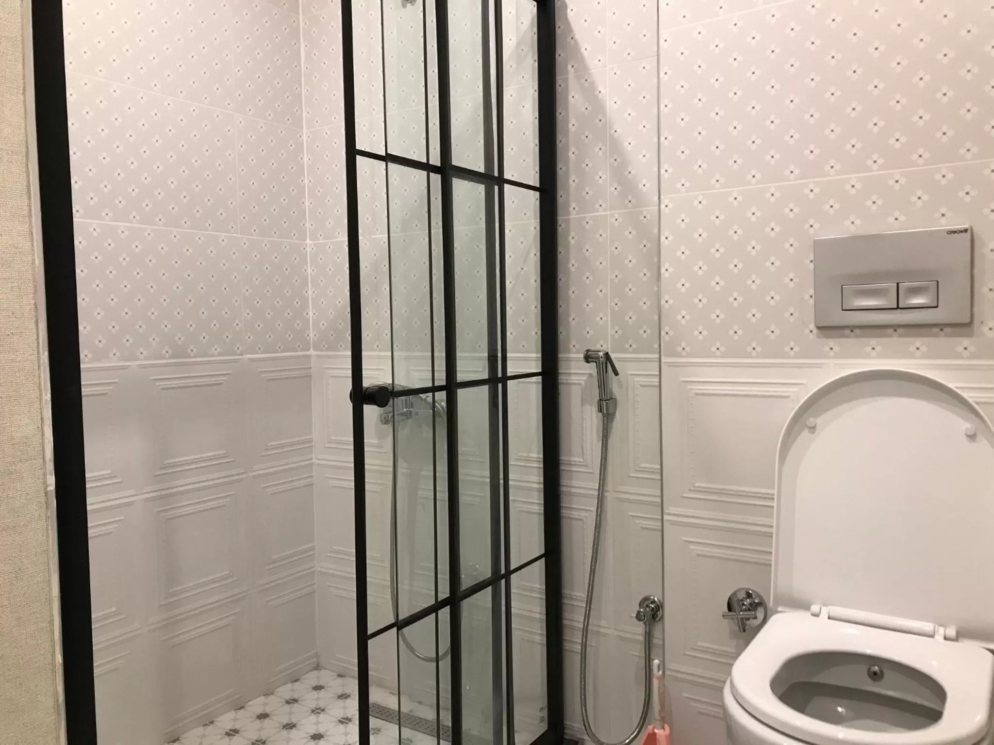 Shower, Bathroom in Yılmaz Suit Apartments