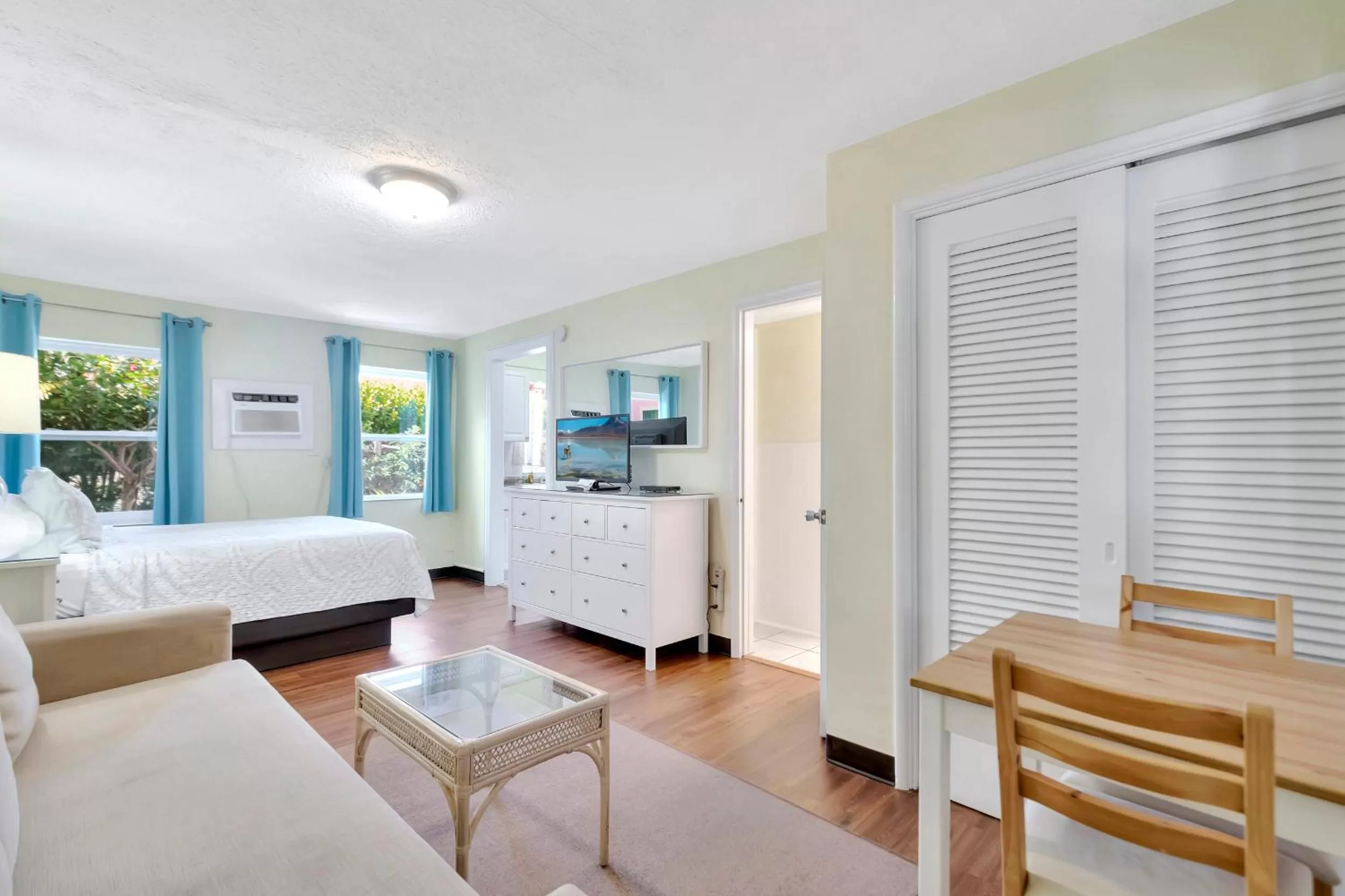 Bedroom, Bed in Seahorse Guesthouse