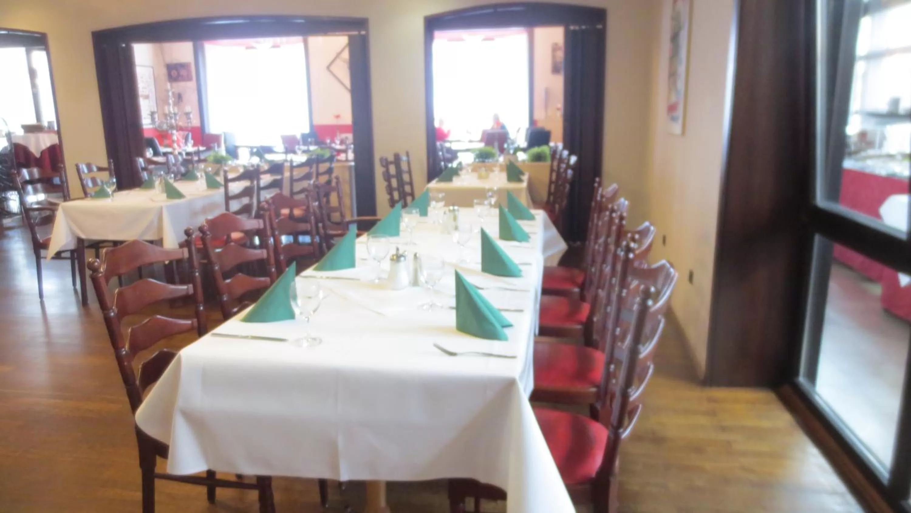 Food and drinks in Hotel Corsten