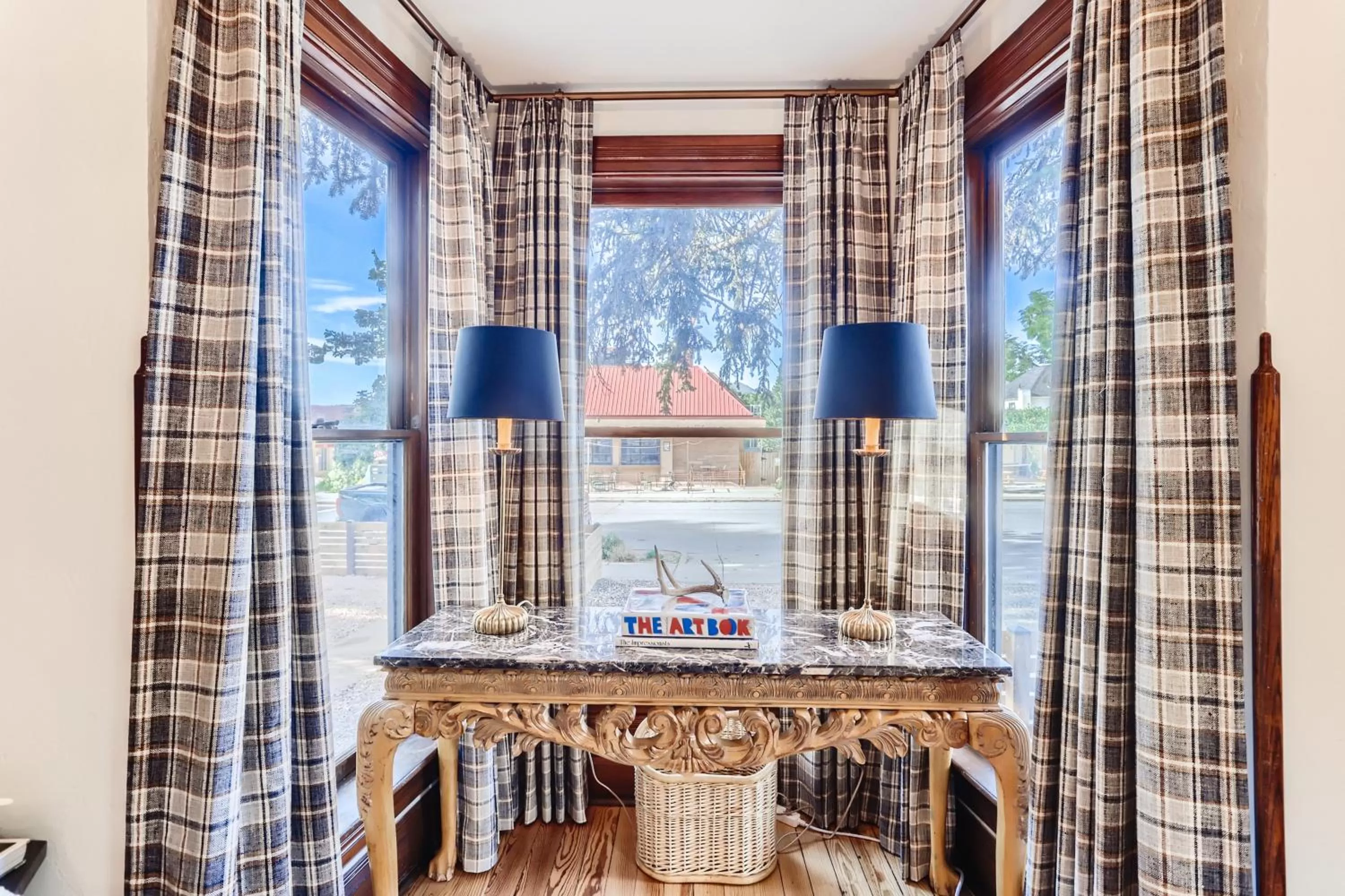 Living room in A-Lodge Lyons