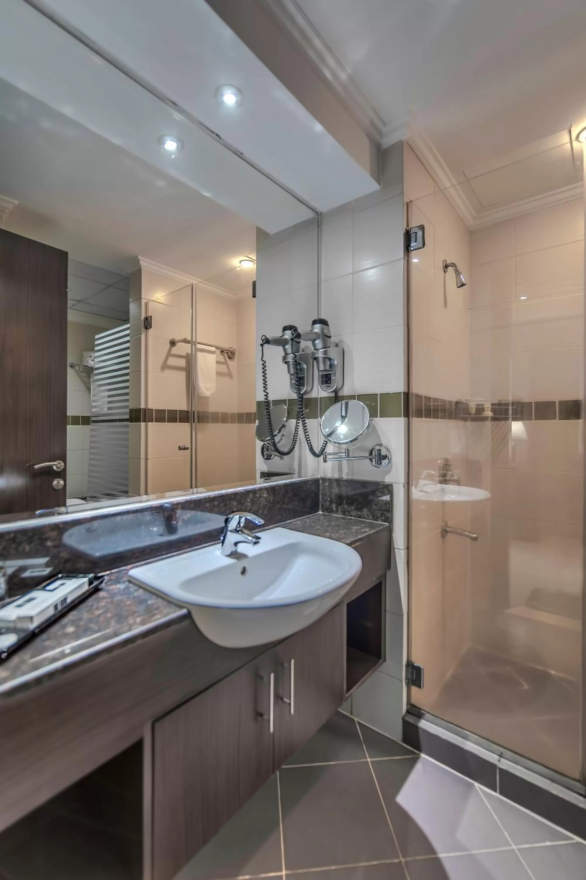 Bathroom in Icon Delux Hotel Apartments Al Barsha - Formerly Abidos