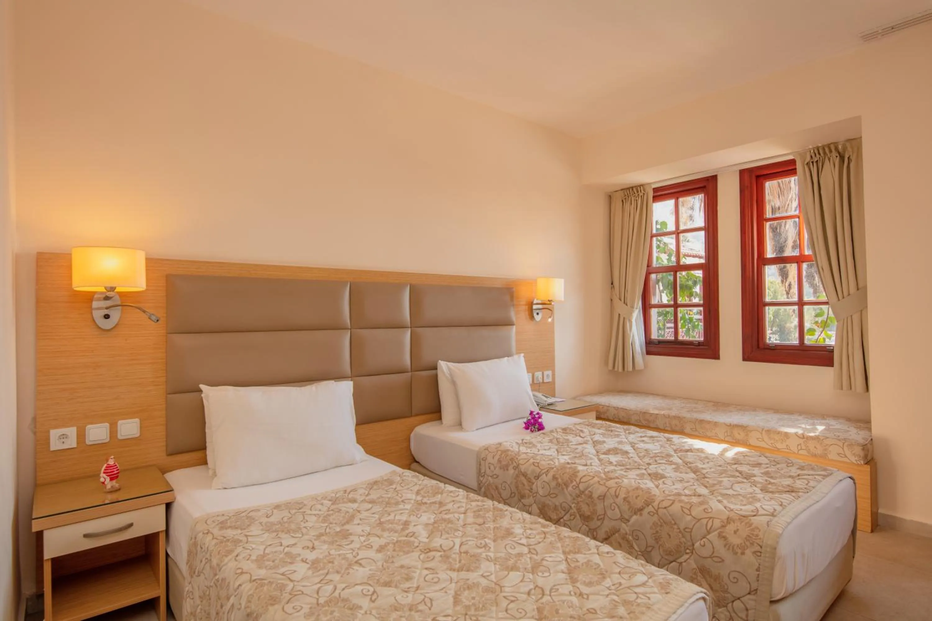 Photo of the whole room, Bed in Alize Hotel Oludeniz - All Inclusive