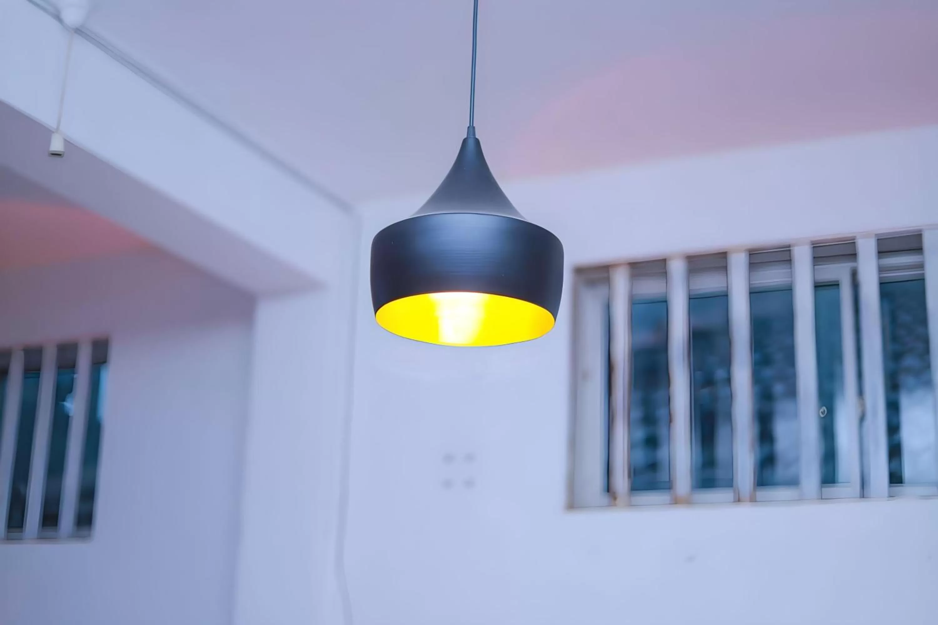 Restaurant/places to eat in Royal Hub