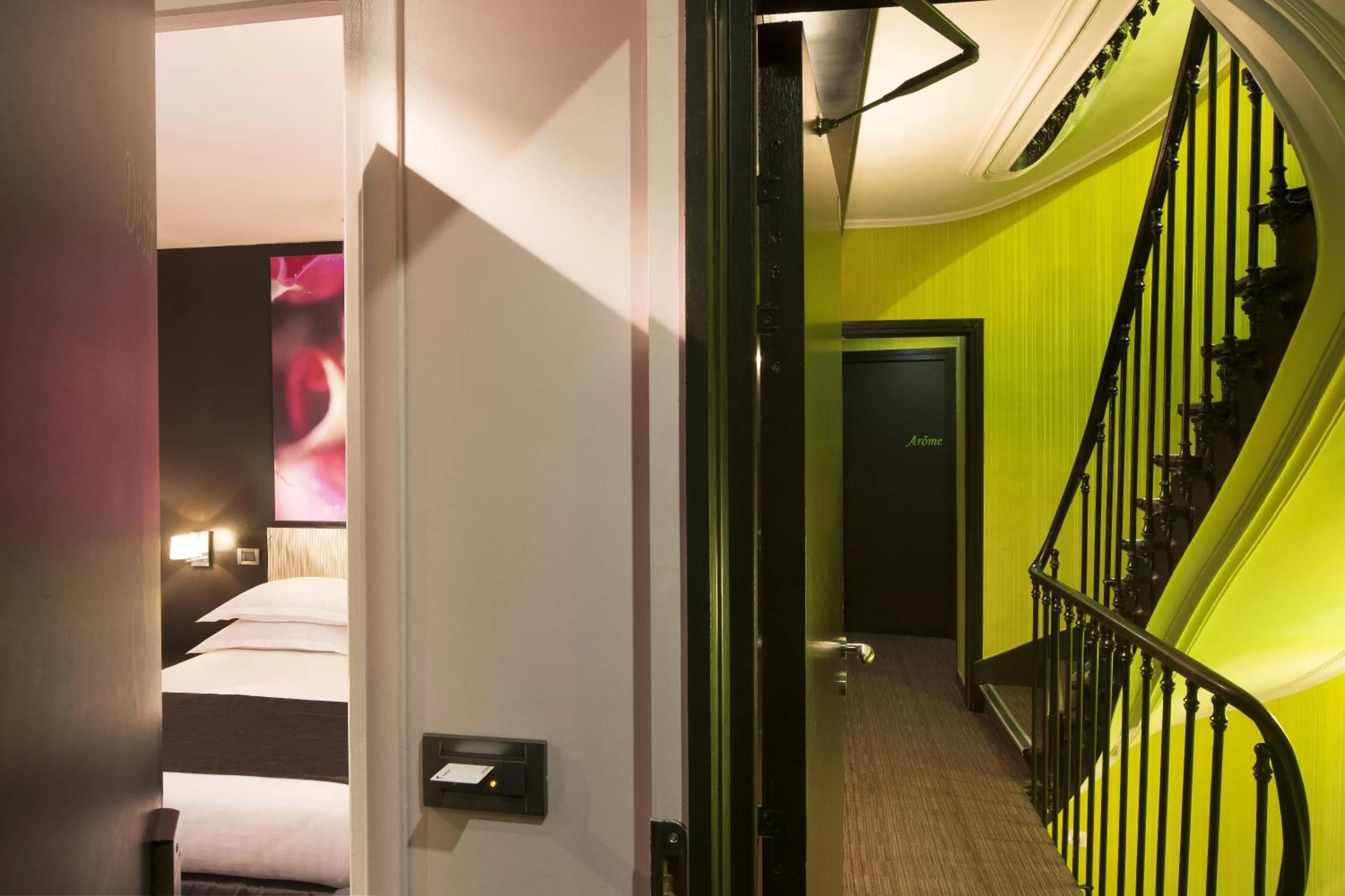 Bedroom, Bed in Hôtel Le Fabe