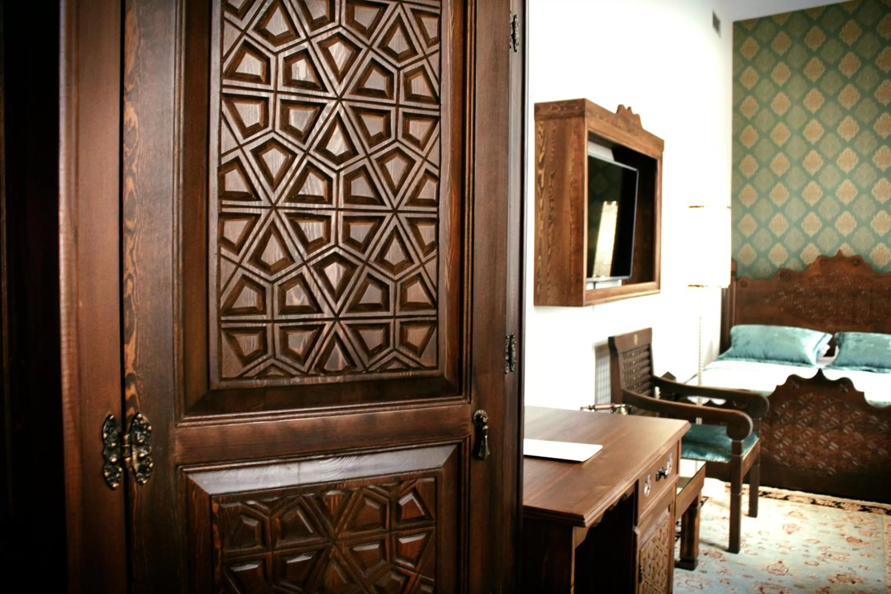 Decorative detail in İsa Begov Hamam Hotel