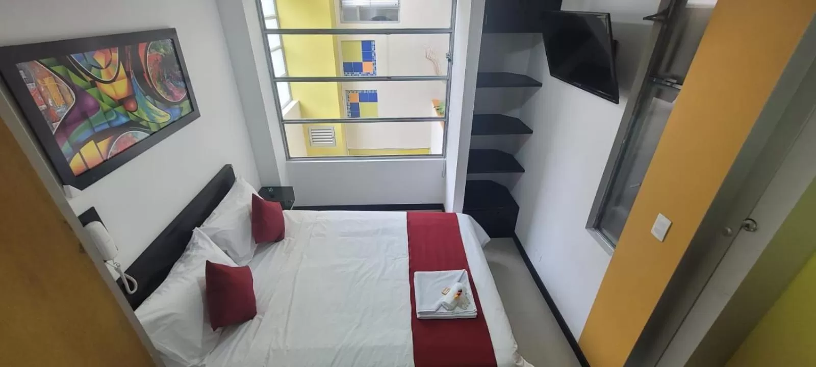 Property building, Bed in Hotel Naisca 47