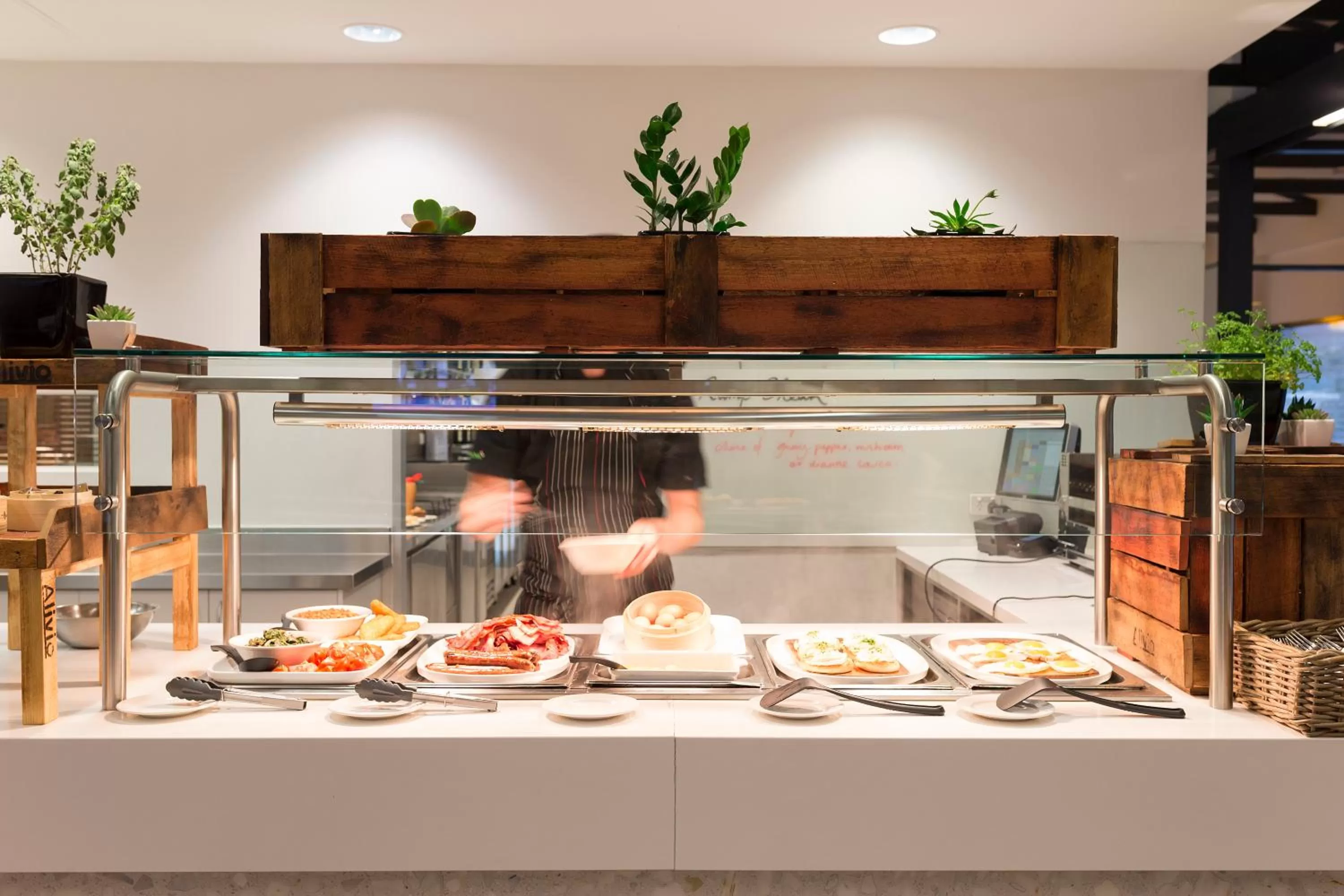 Restaurant/places to eat in Alivio Tourist Park Canberra