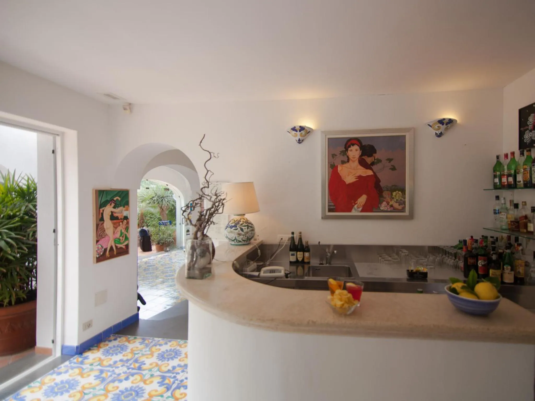 Lounge or bar in Semiramis Hotel De Charme & Pools