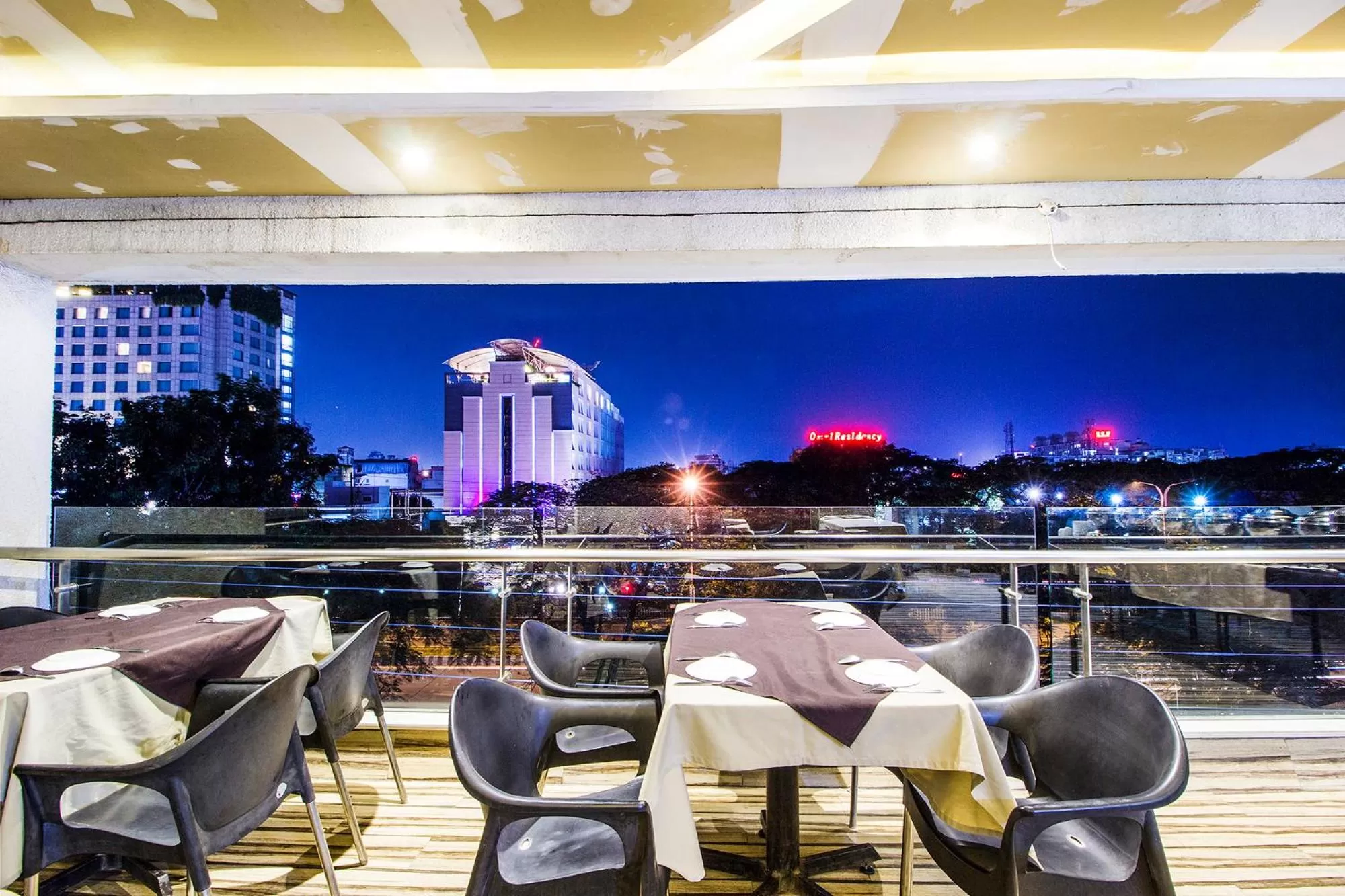 Breakfast in FabHotel Prime Avenue