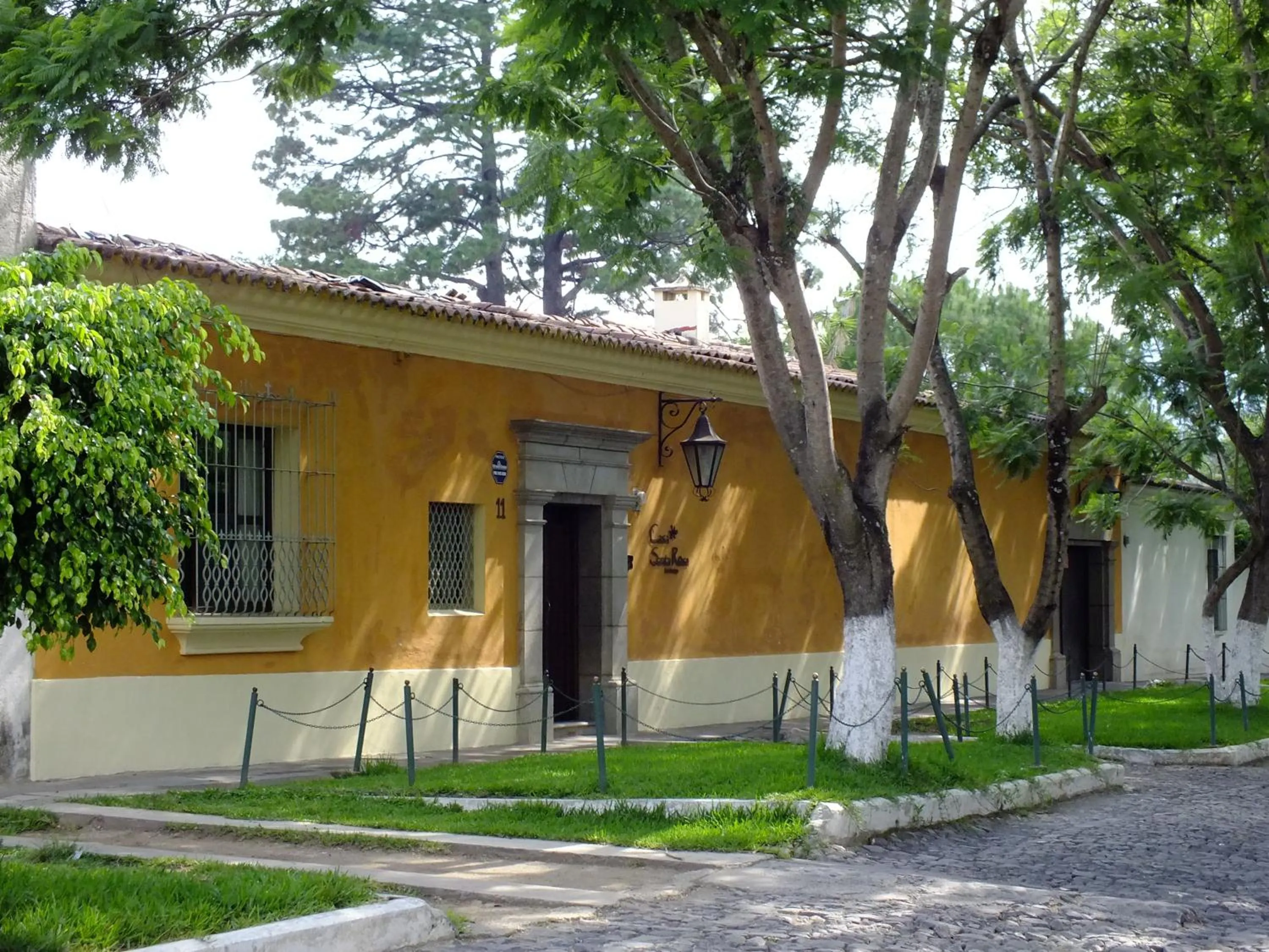 Facade/entrance in Casa Santa Rosa Hotel Boutique