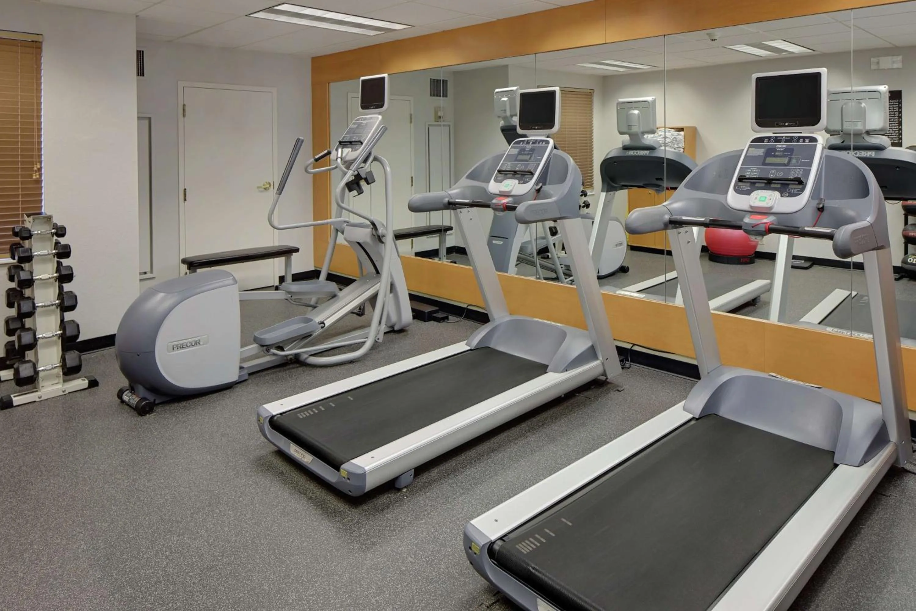 Fitness centre/facilities in Homewood Suites by Hilton Minneapolis-Mall Of America