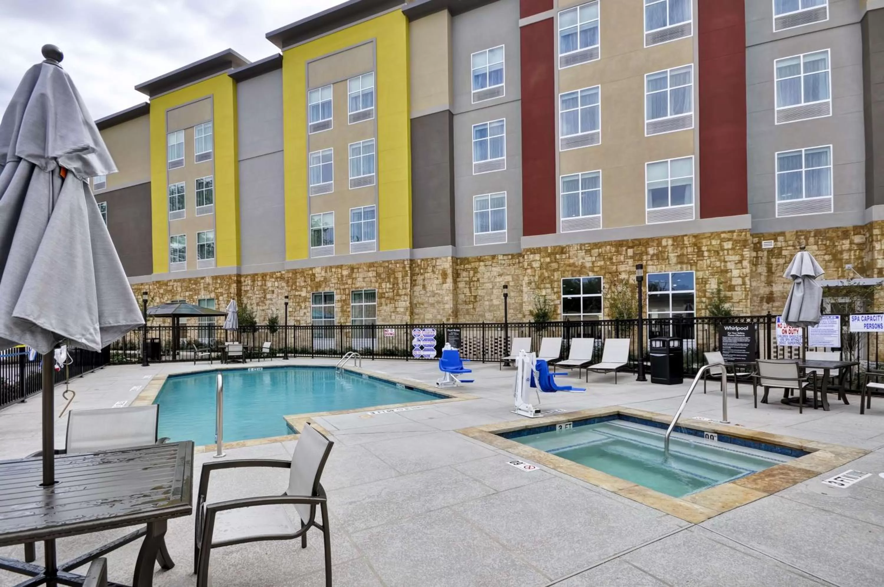 Pool view in Homewood Suites by Hilton Tyler