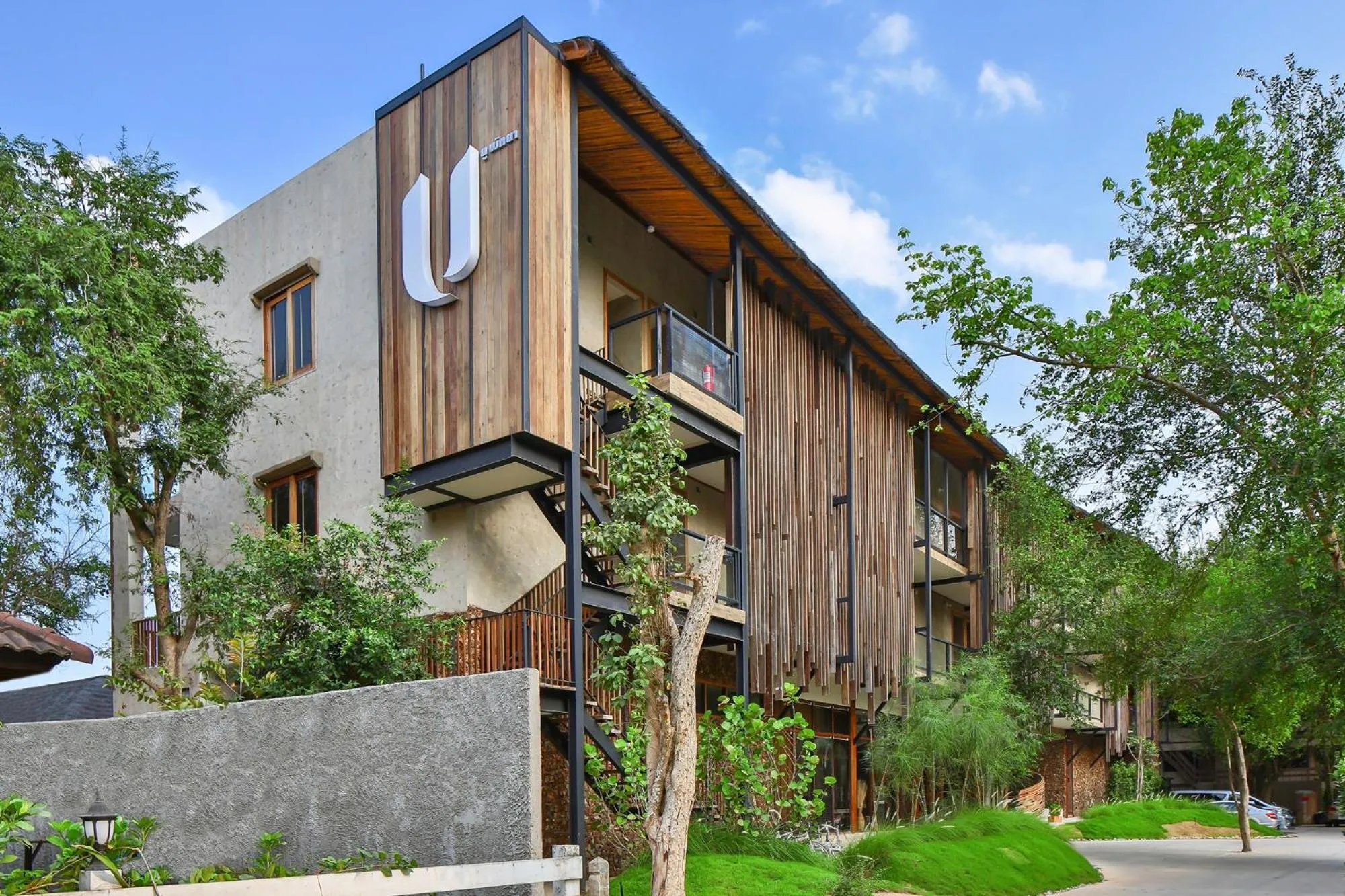 Facade/entrance in U Pattaya