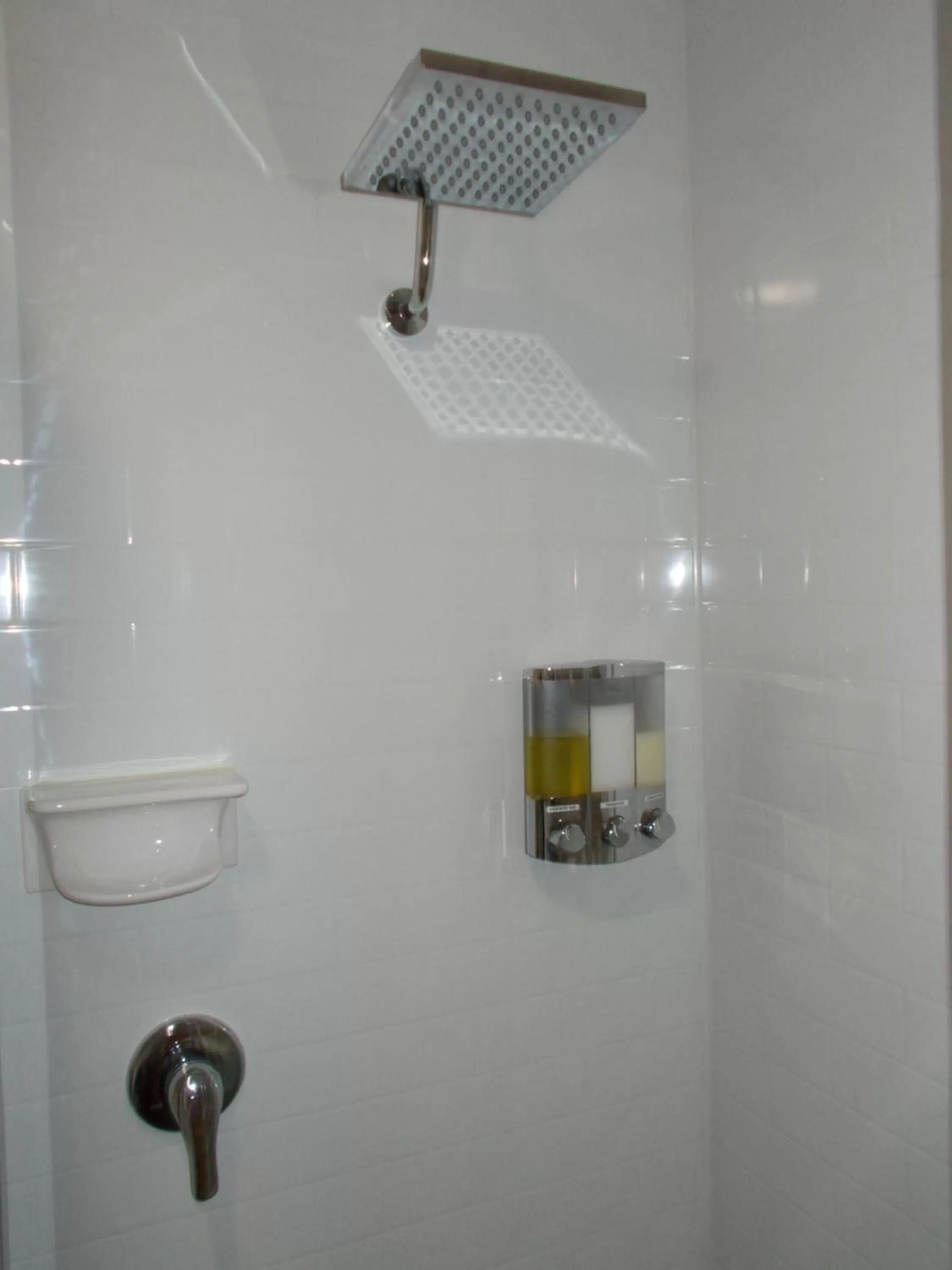 Photo of the whole room in Park House Motor Inn