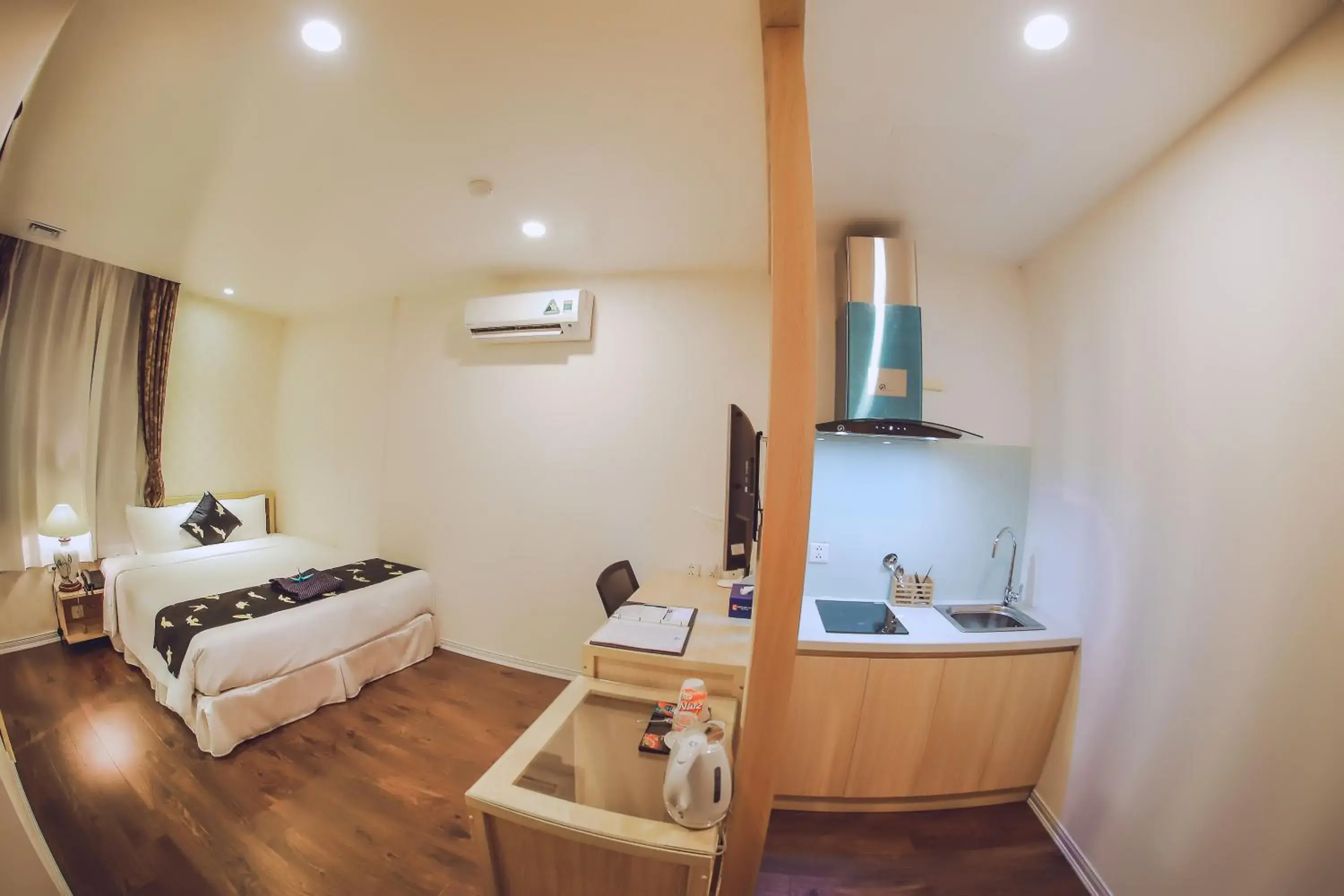 Family Room - single occupancy in Momizi Business Hotel Family Room - single occupancy in Momizi Business Hotel