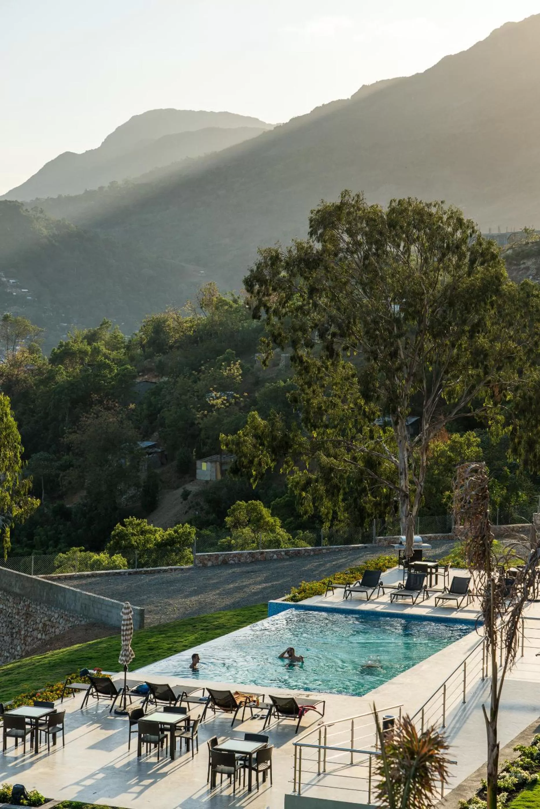 Mountain view in Satama Hotel