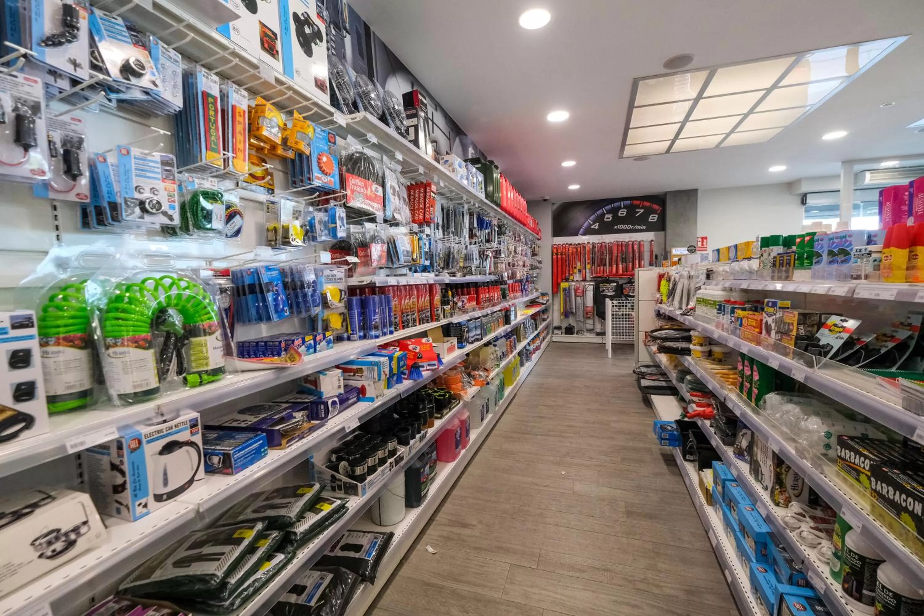 On-site shops in LD Sevilla