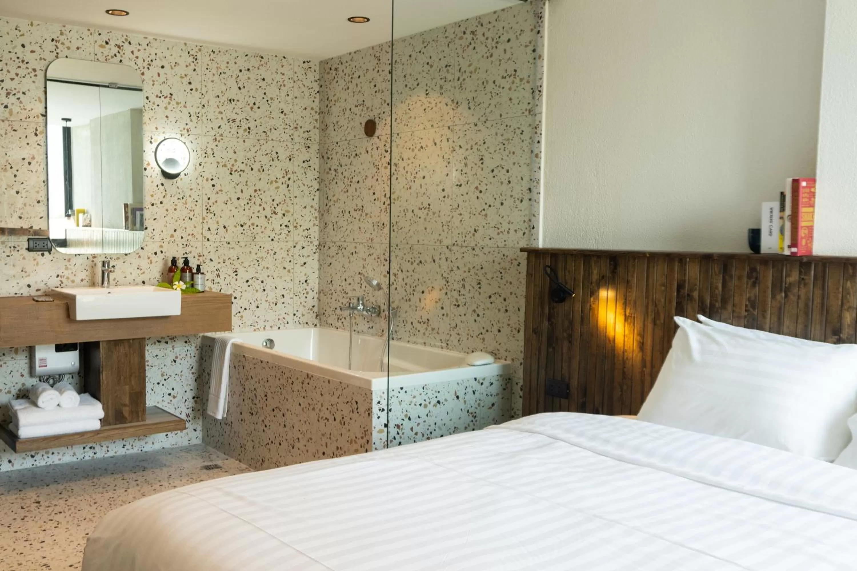 Bed in karaarom hotel