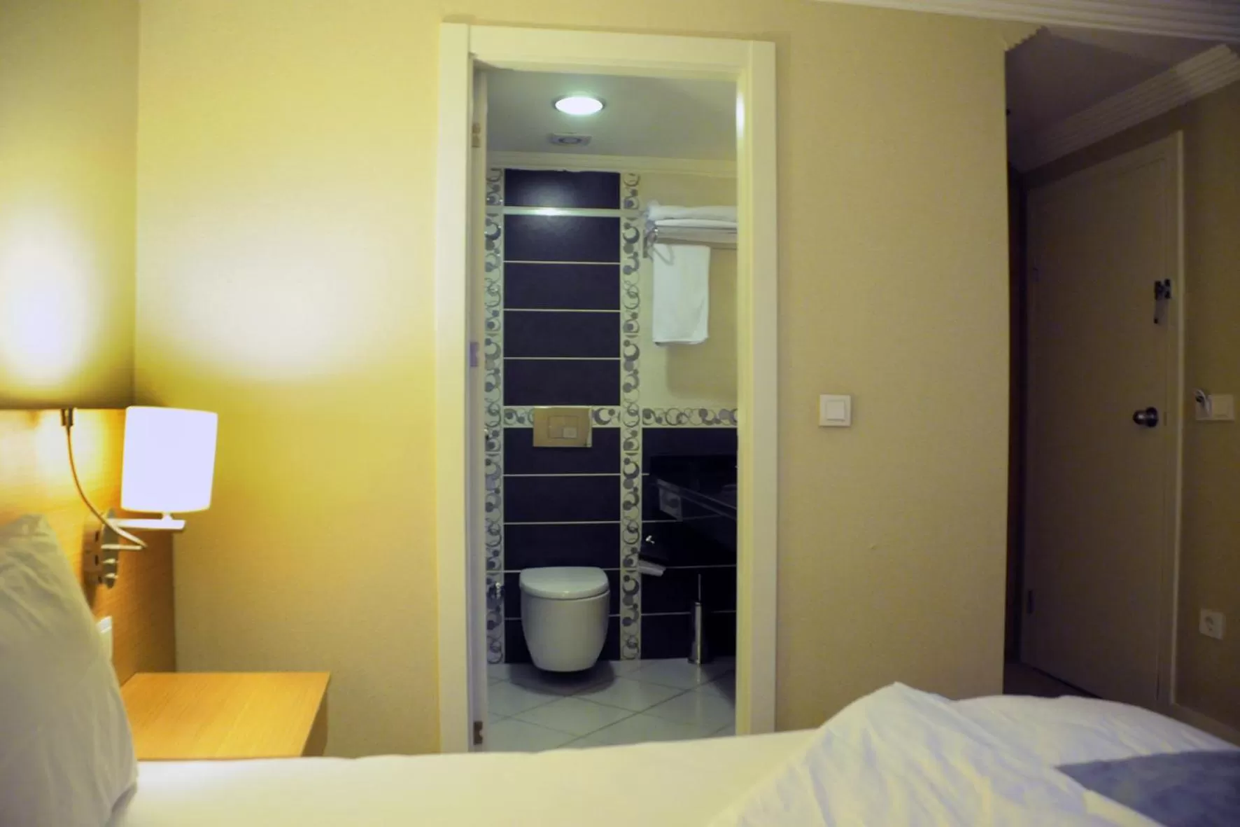 Bathroom in Sahinbey Hotel