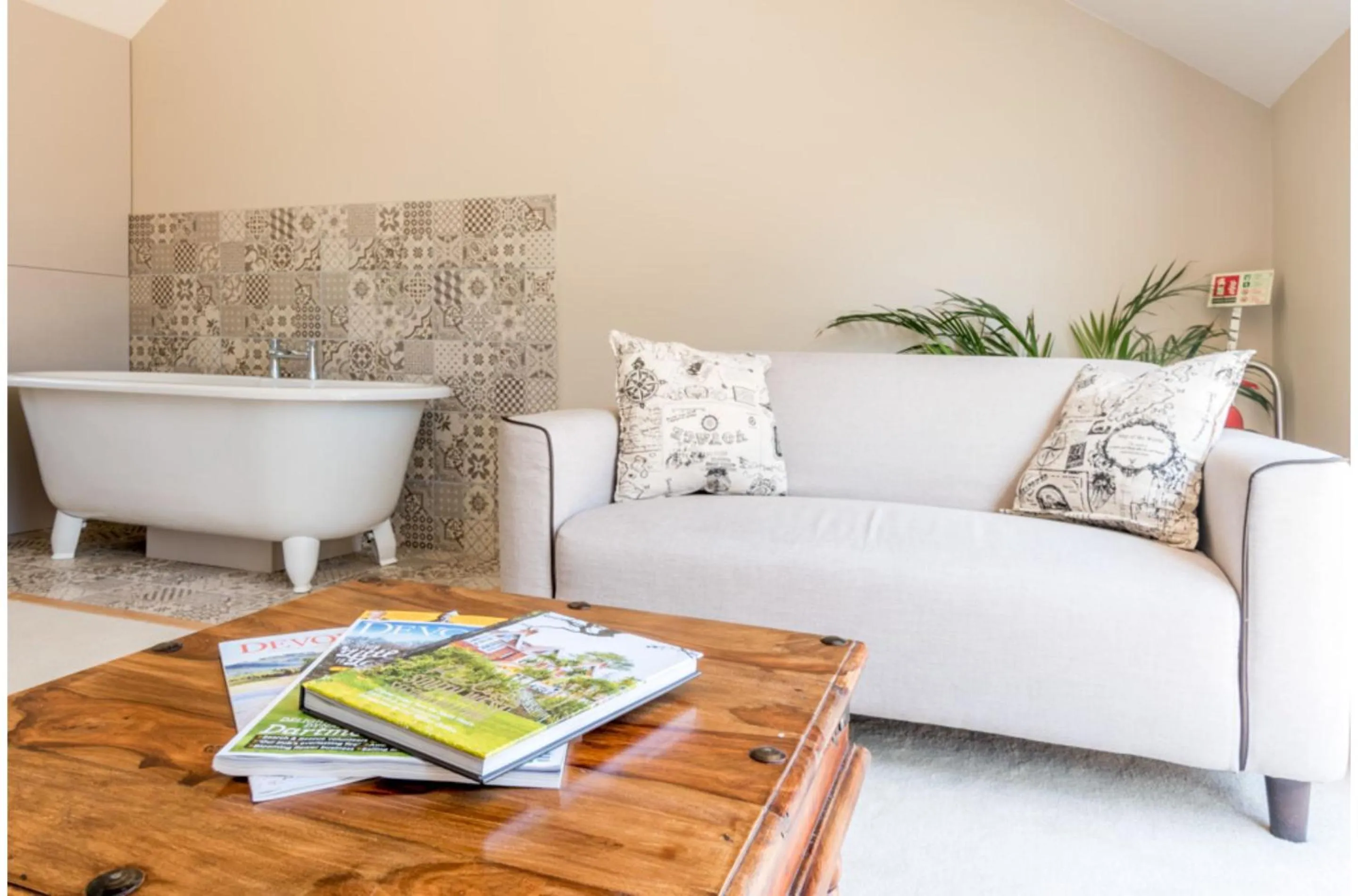 Bedroom in Orestone Manor