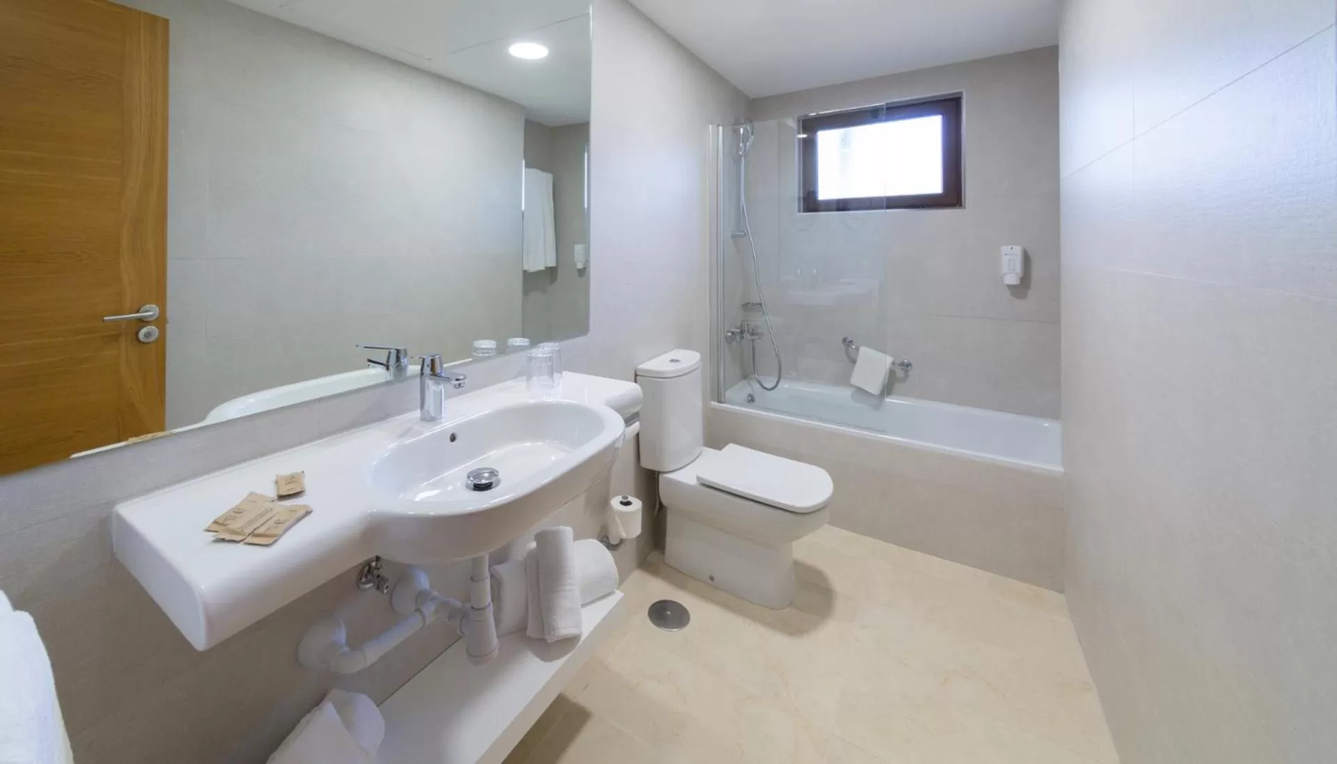 Bathroom in Los Zocos Impressive Lanzarote