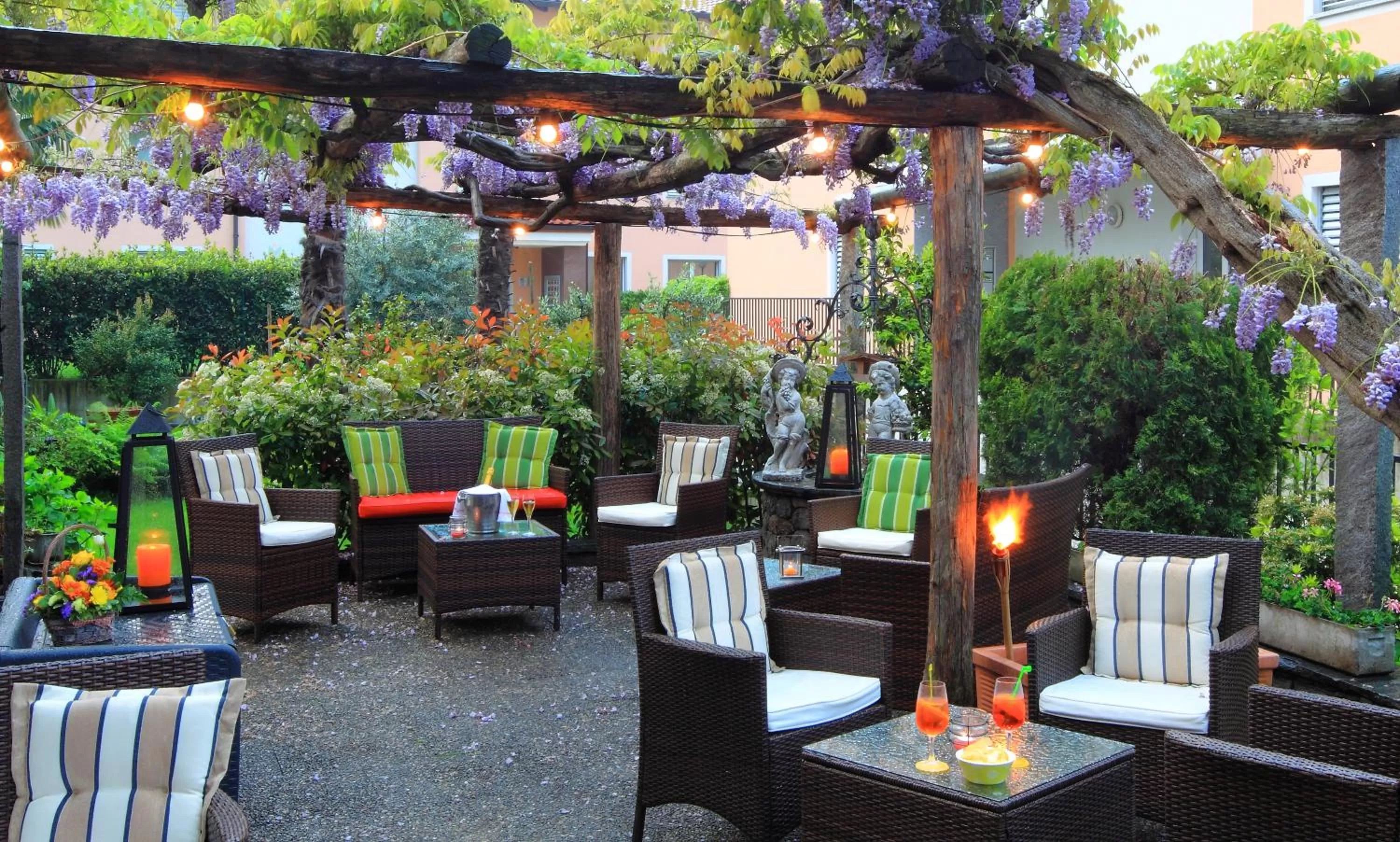 Lounge or bar in Osteria Ticino by Ketty & Tommy