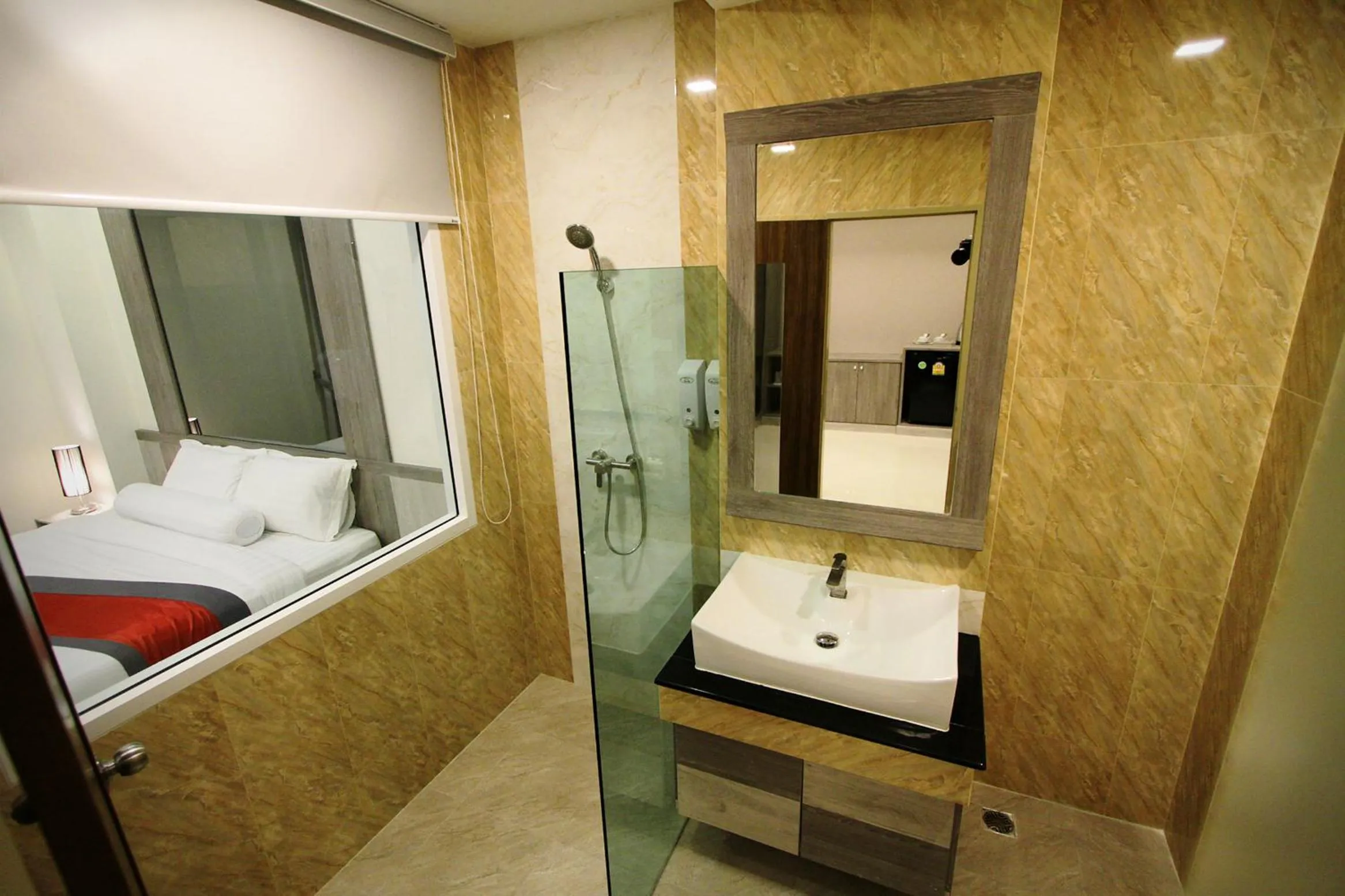 Bed in The Contrast i Hotel