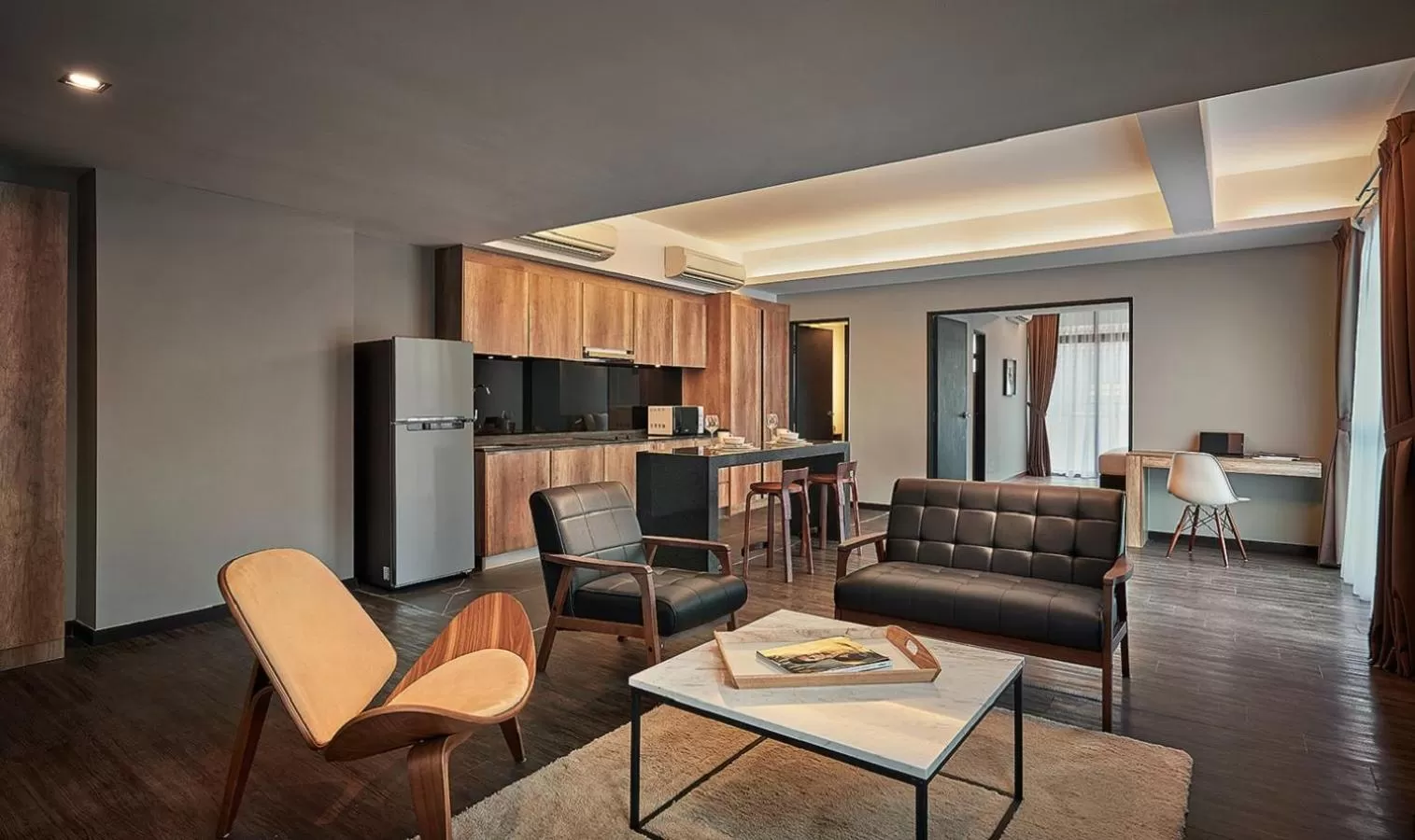 Living room, Seating Area in Tropics Eight Suites