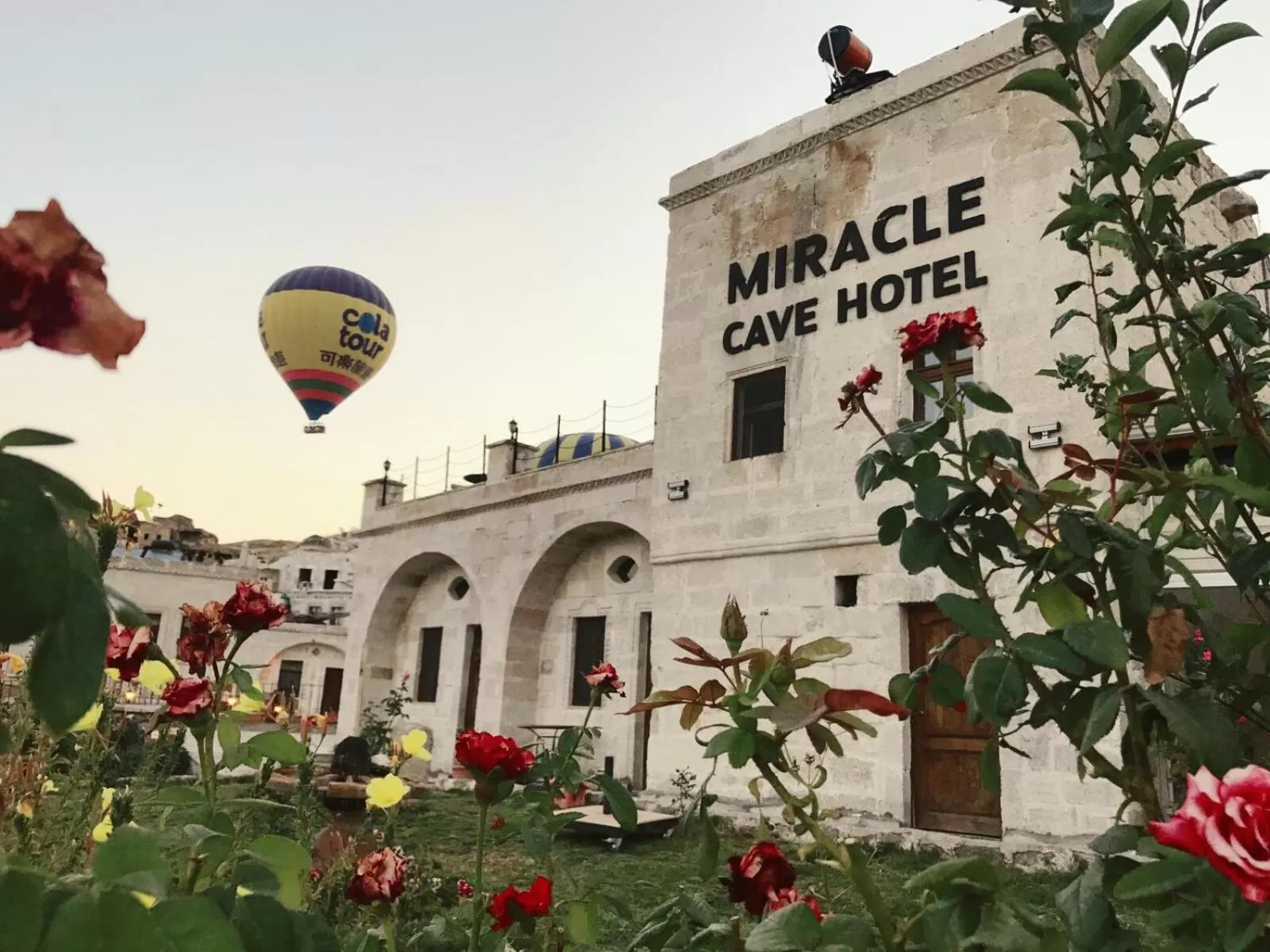 Milagre Cave Hotel