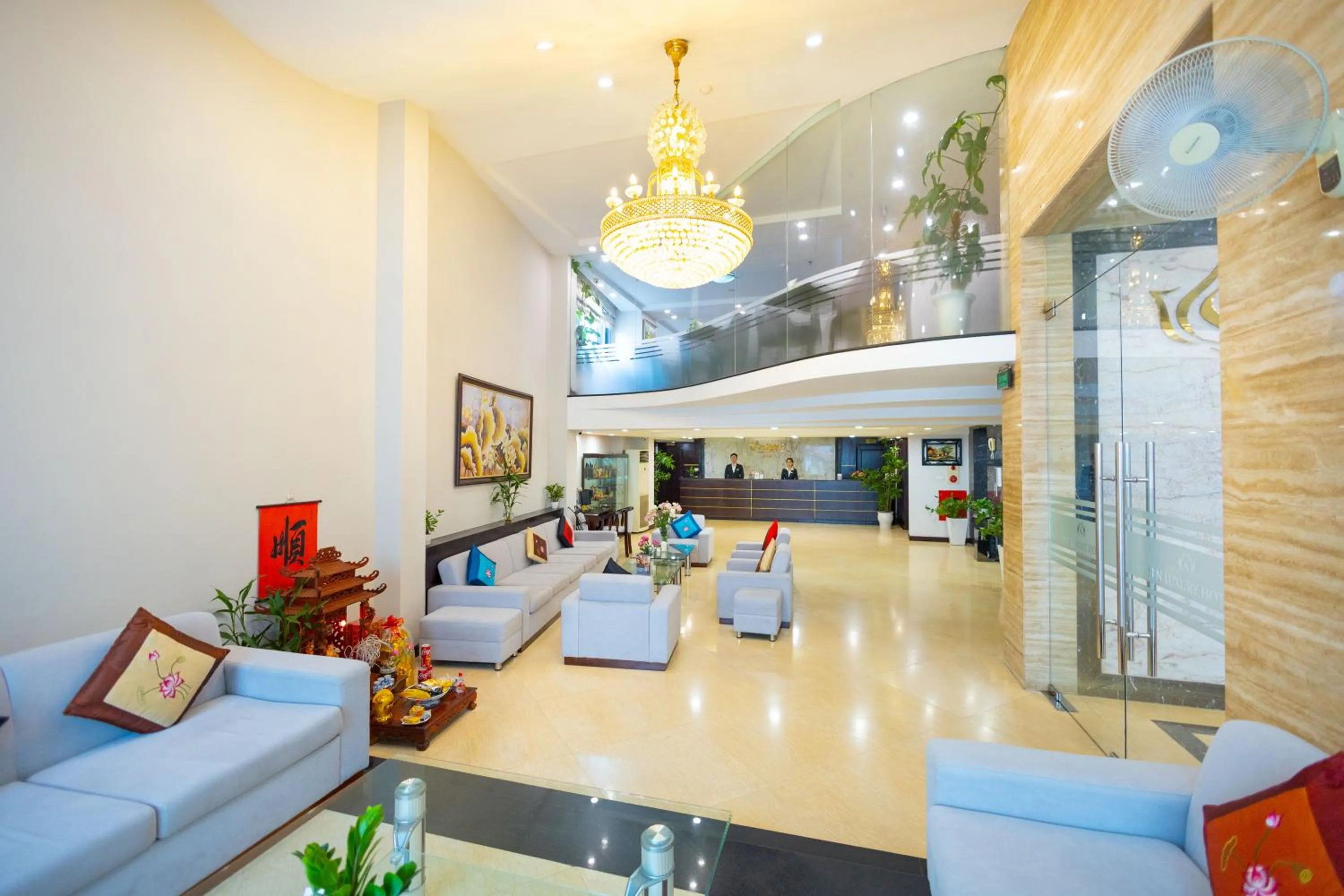 Lobby or reception in Sen Luxury Hotel - Managed by Sen Hotel Group