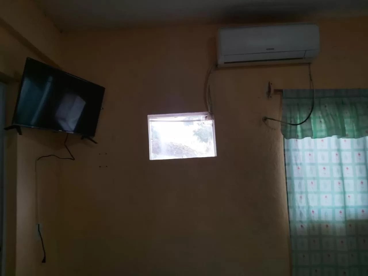 TV and multimedia in Hotel Ayalamar Manzanillo