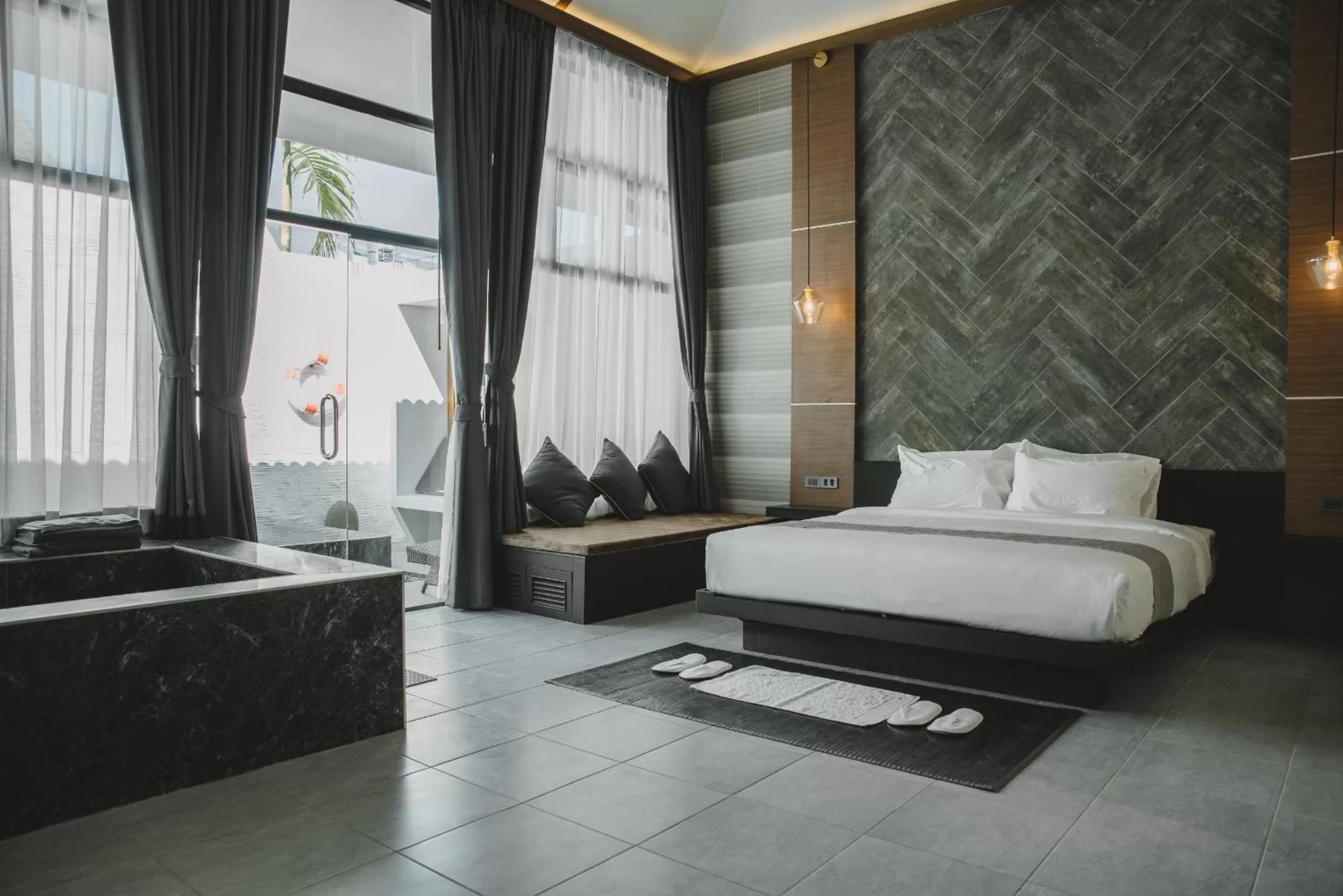 Bedroom, Bed in Arun Dara Villa