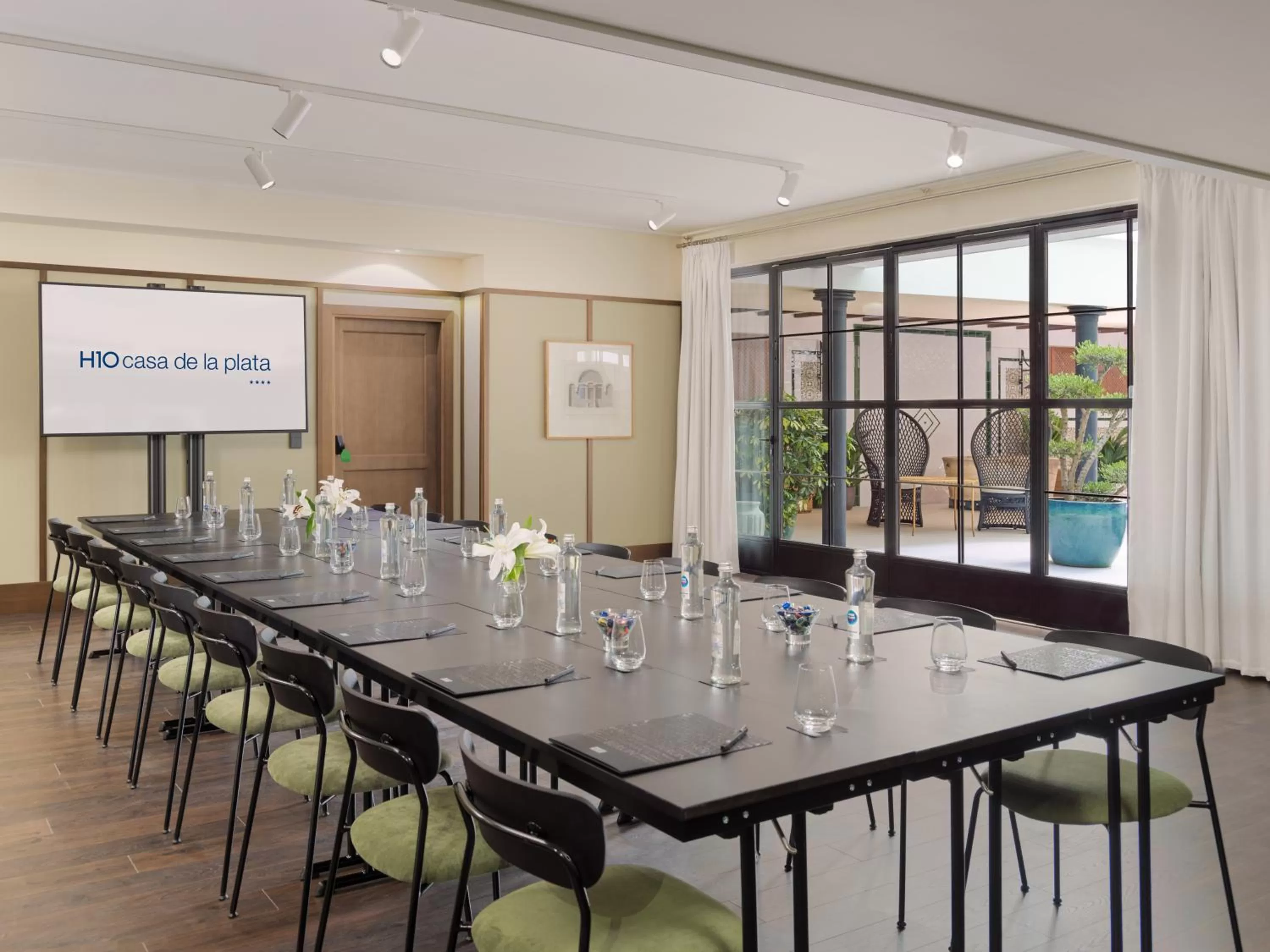 Meeting/conference room in H10 Casa de la Plata