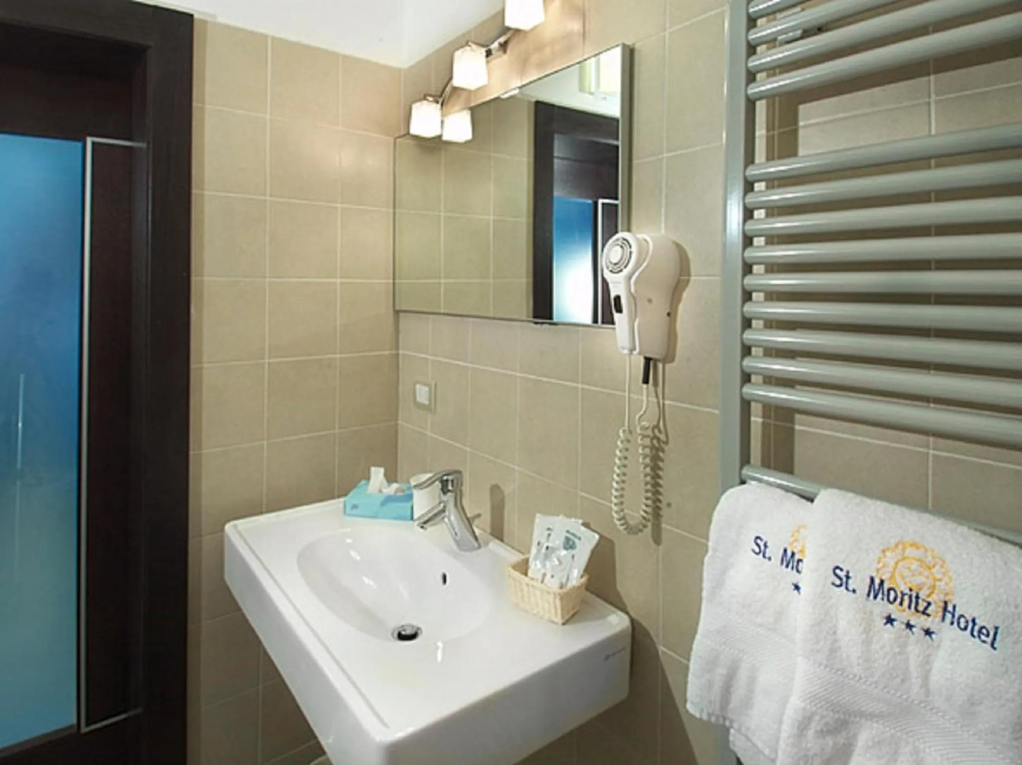 Bathroom in Hotel St. Moritz