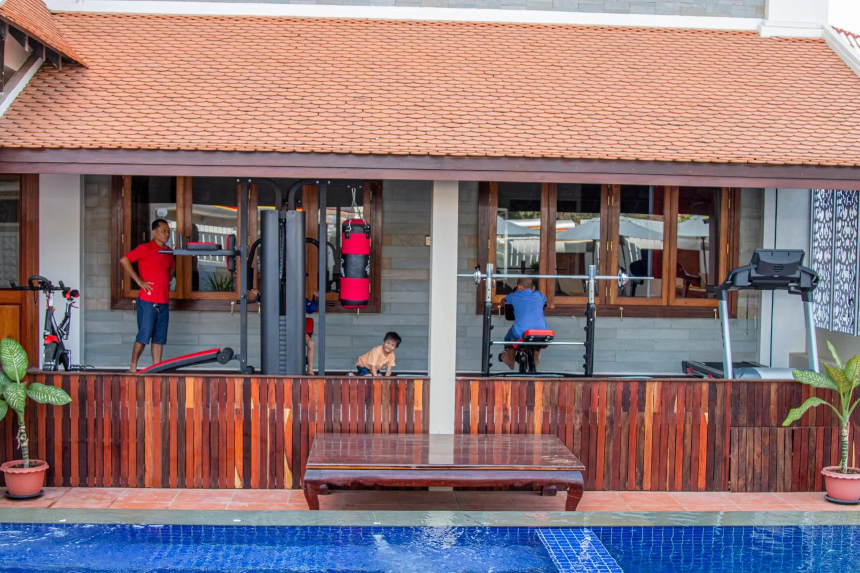Swimming pool in Kampong Thom Palace Hotel