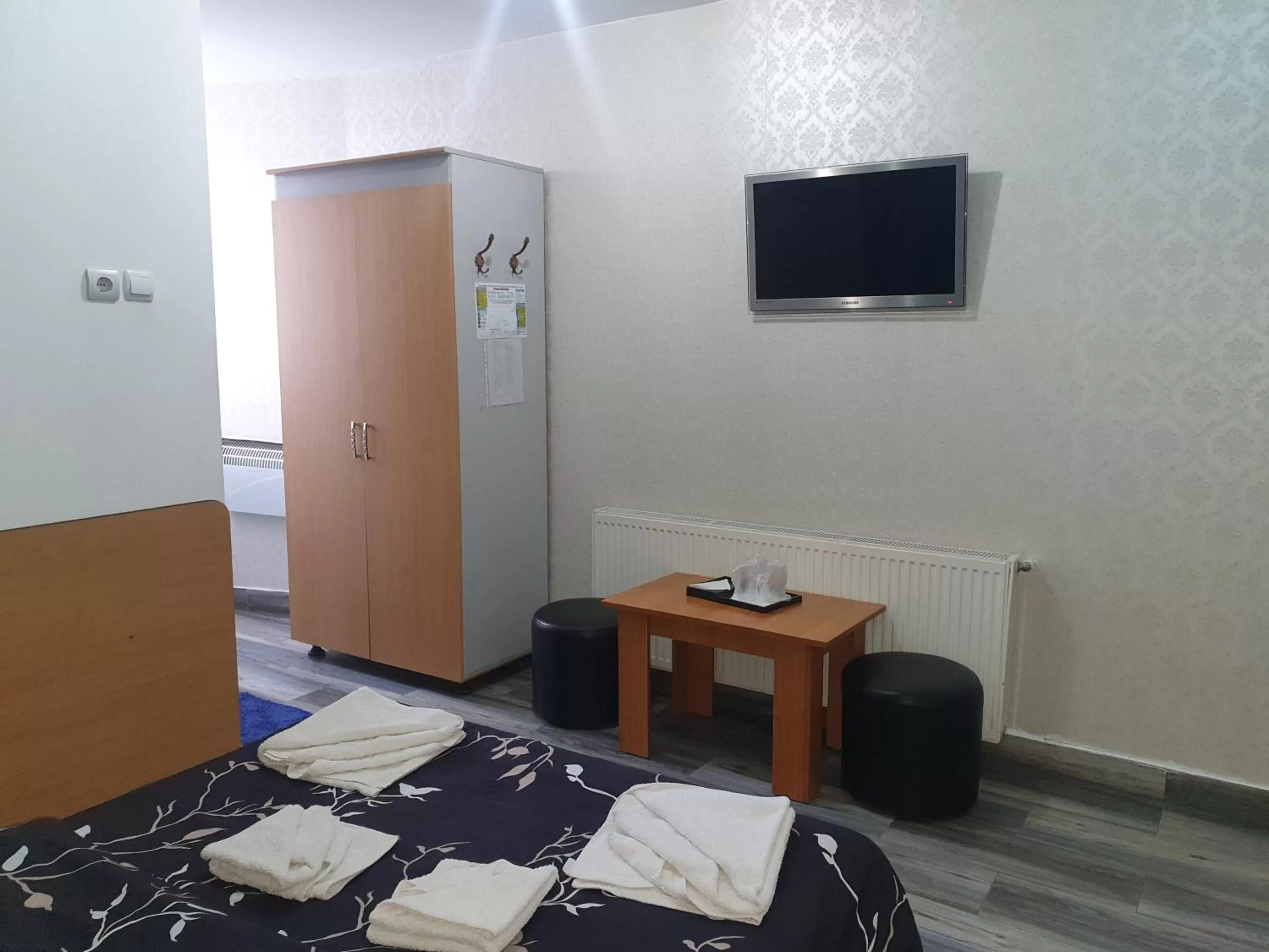 TV/Entertainment Center in Pensiunea Old Sheriff