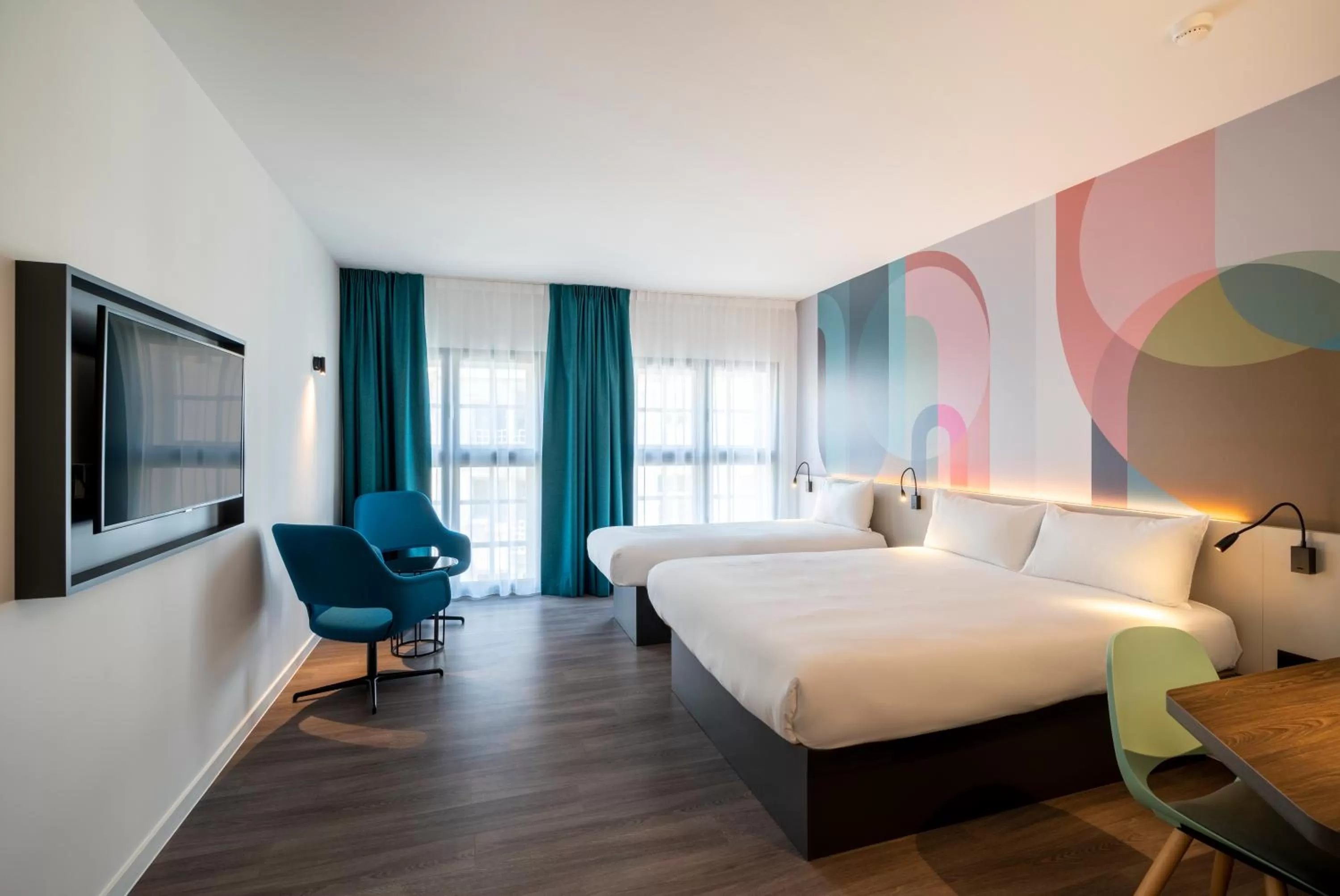 Bed in B&B HOTEL Gent Centrum