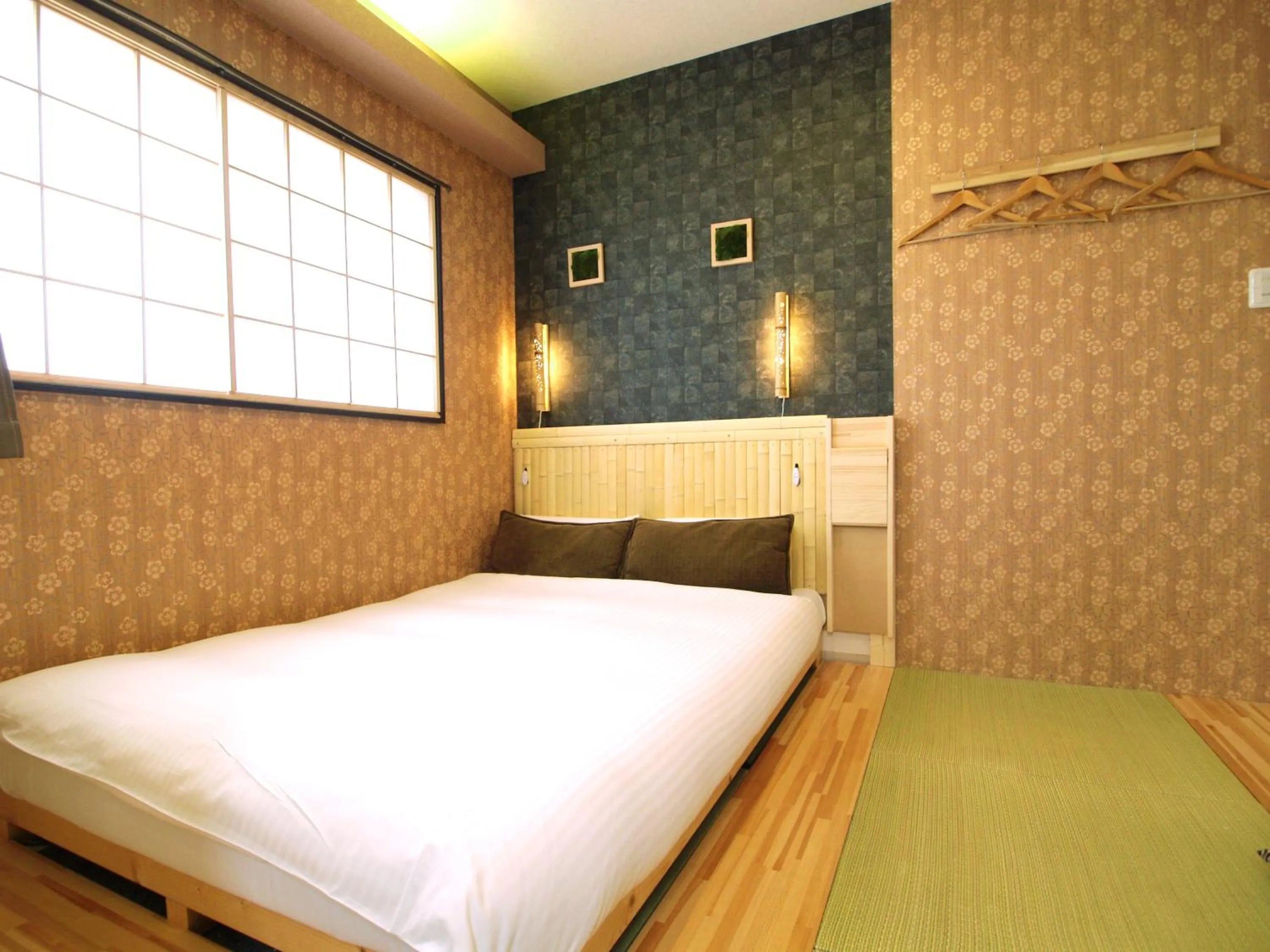Photo of the whole room, Bed in Guesthouse Nara Komachi